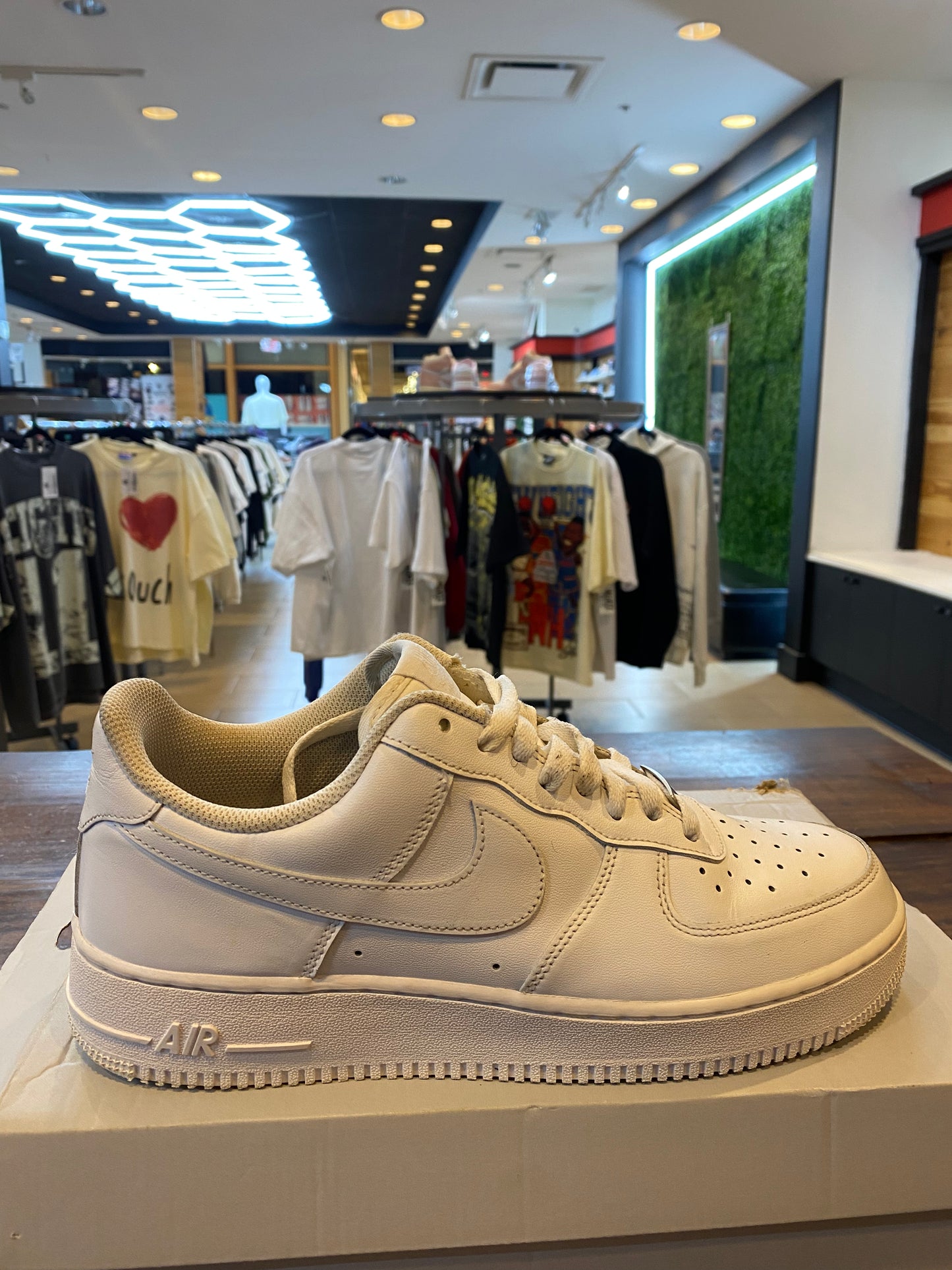 Air Force 1 07 Triple White PRE OWNED