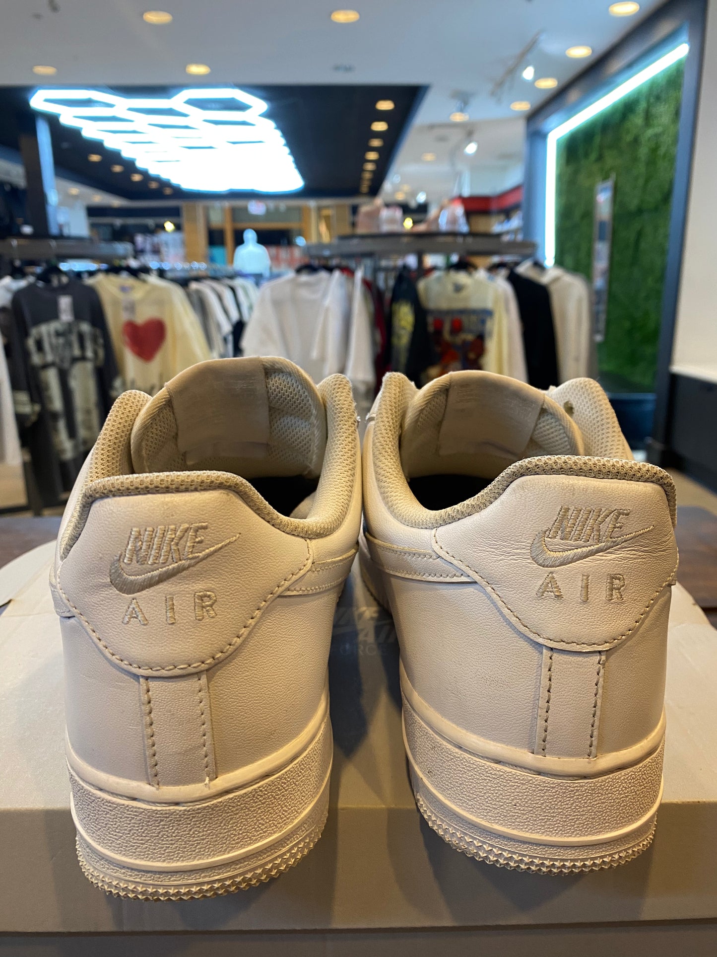 Air Force 1 07 Triple White PRE OWNED