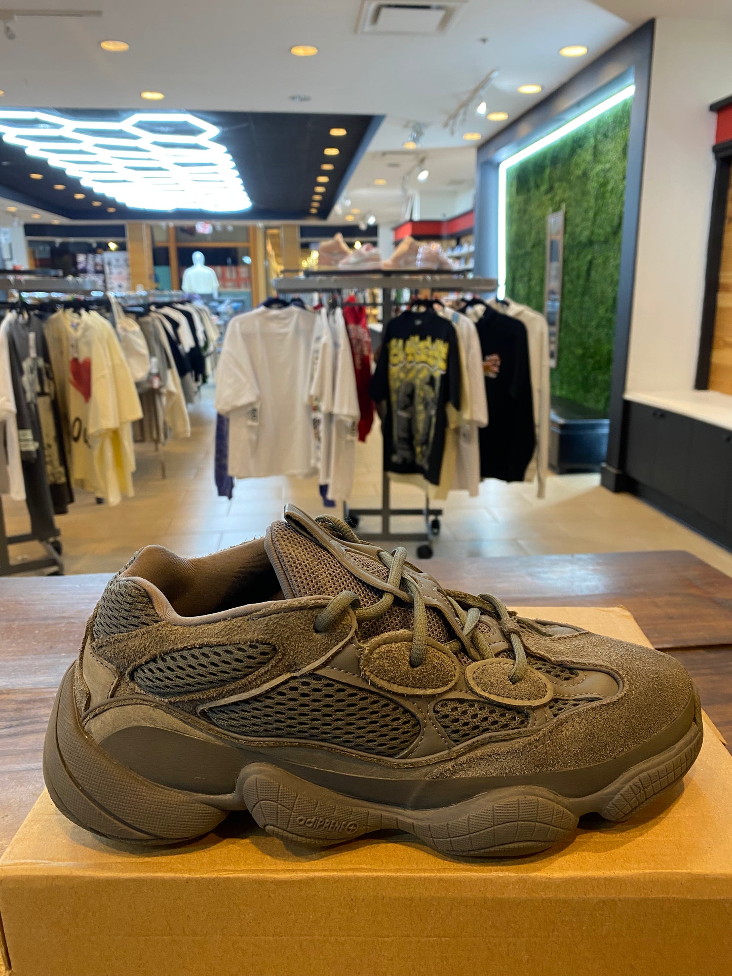 Yeezy 500 Granite PRE OWNED