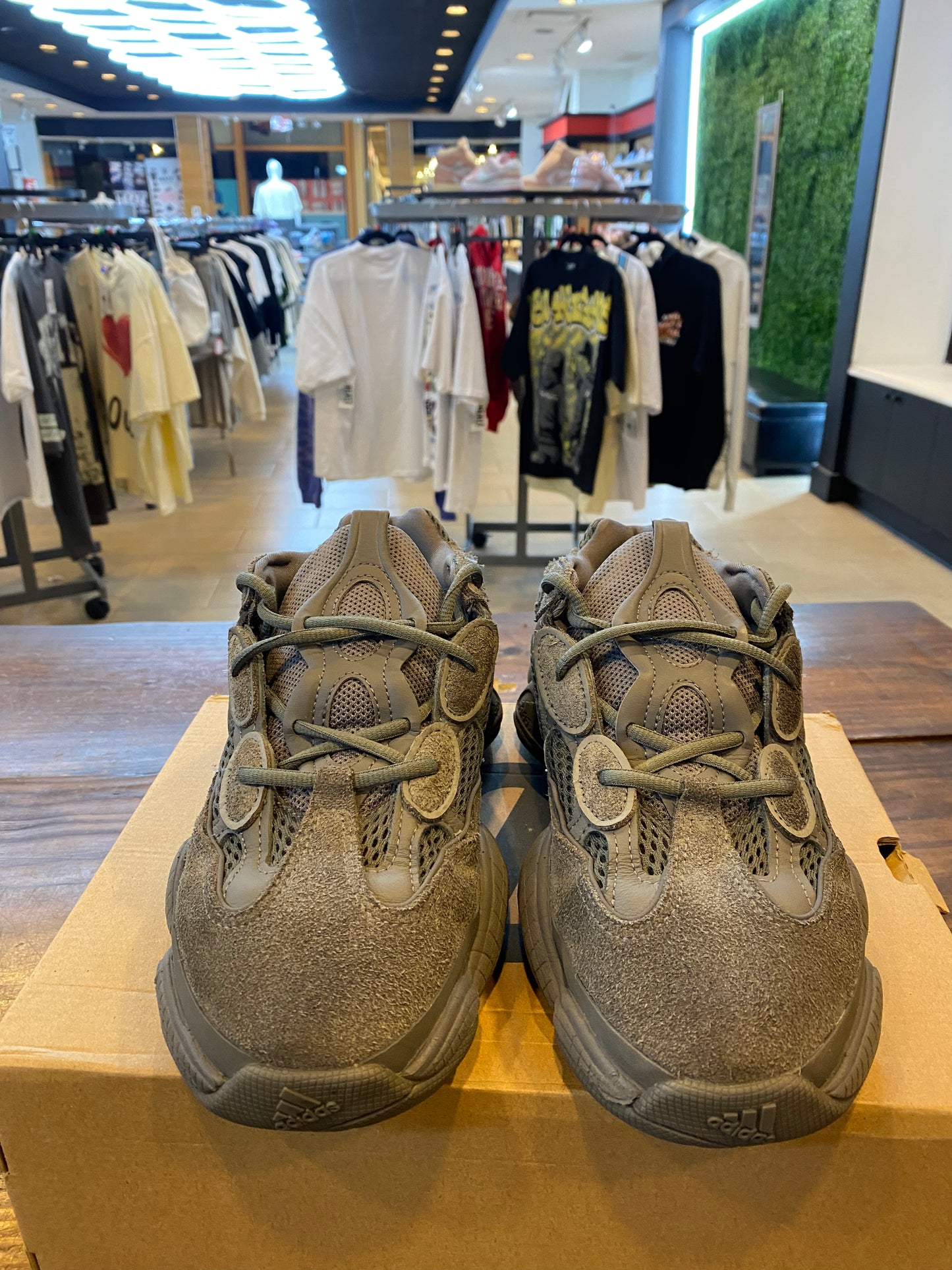 Yeezy 500 Granite PRE OWNED