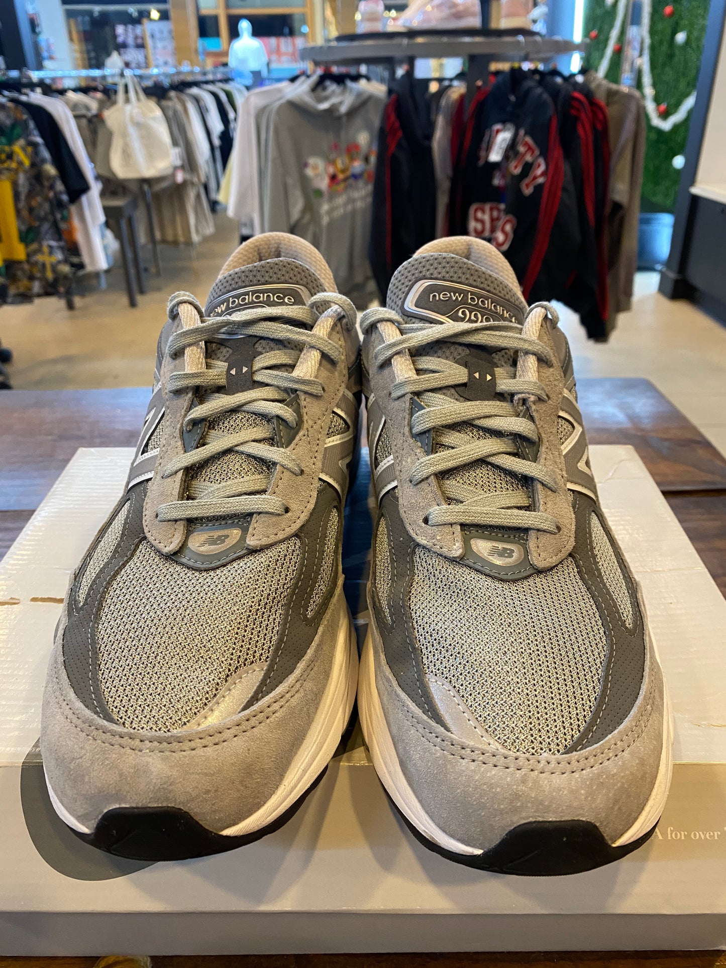 New Balance 990 V 6 Made In USA Castlerock PRE OWNED