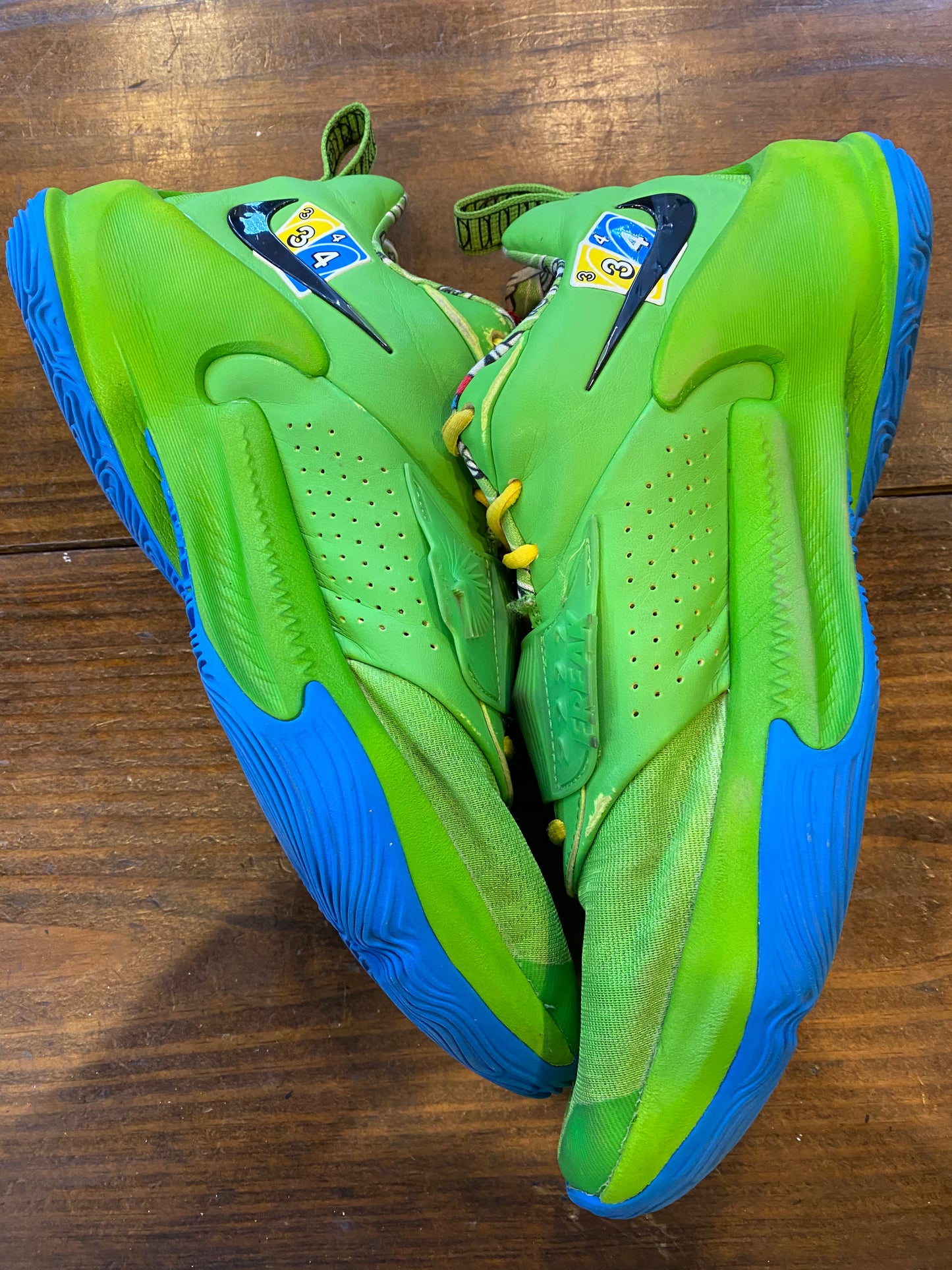 UNO X Zoom Freak 3 NRG 50th Anniversary Green PRE OWNED