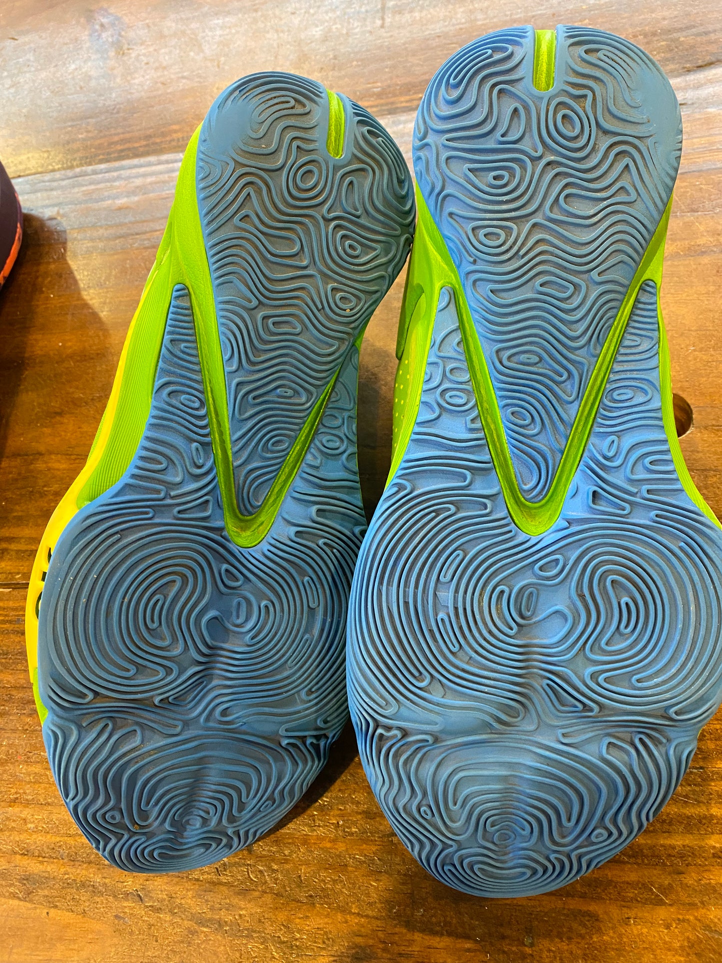 UNO X Zoom Freak 3 NRG 50th Anniversary Green PRE OWNED