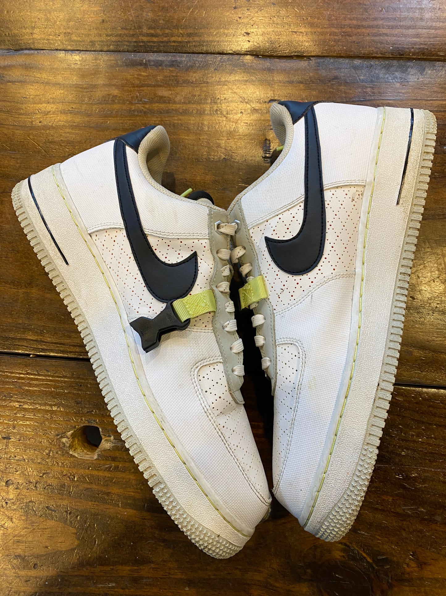 Air Force 1 07 Fresh Perspective PRE OWNED