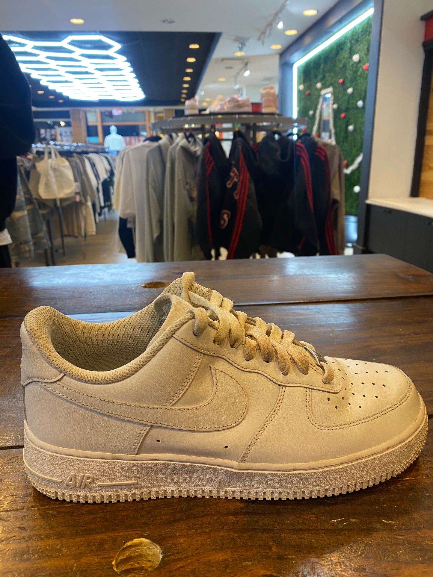 Air Force 1 07 Triple White PRE OWNED