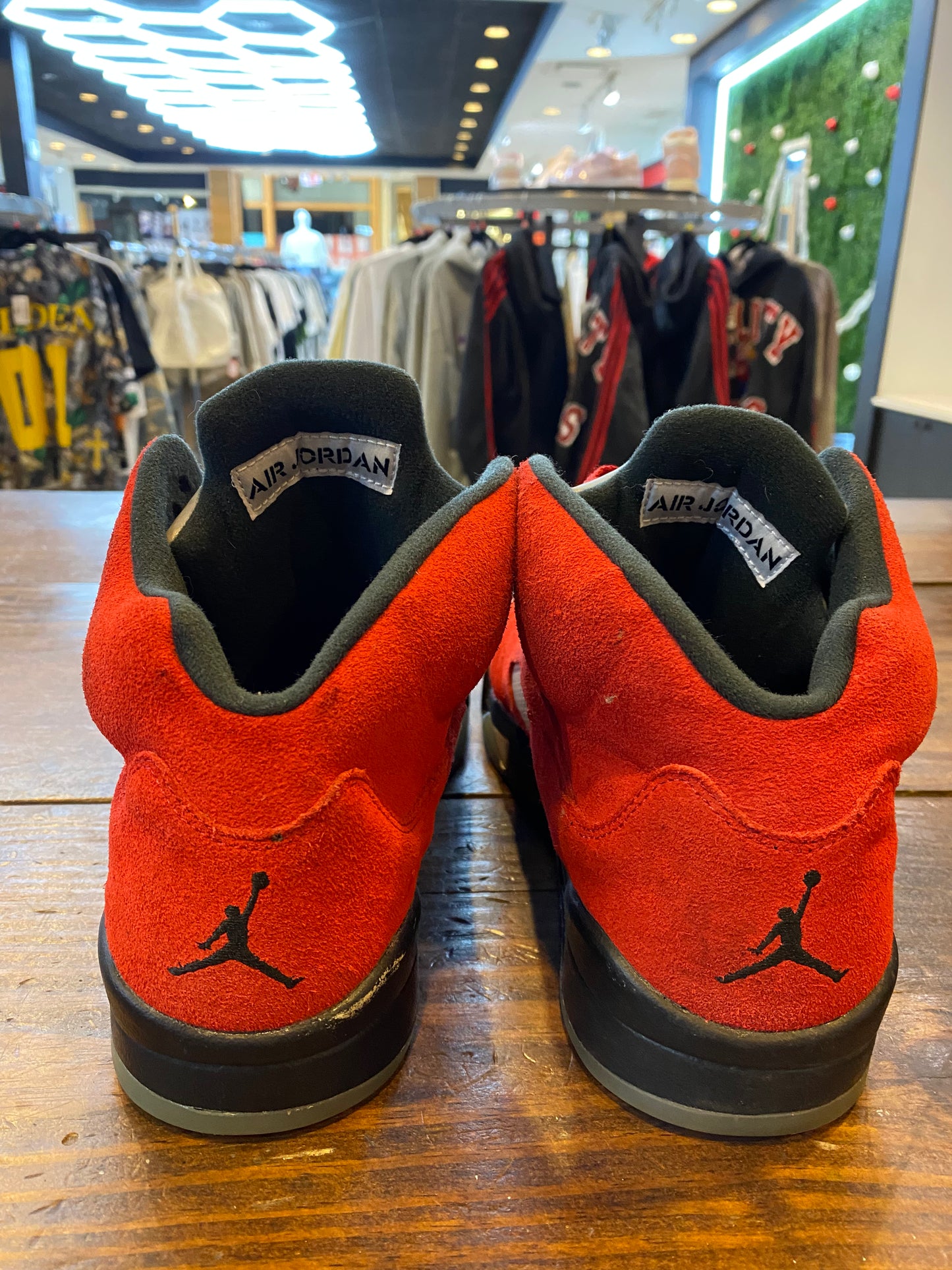 Jordan 5 Retro Raging Bull 2021 PRE OWNED