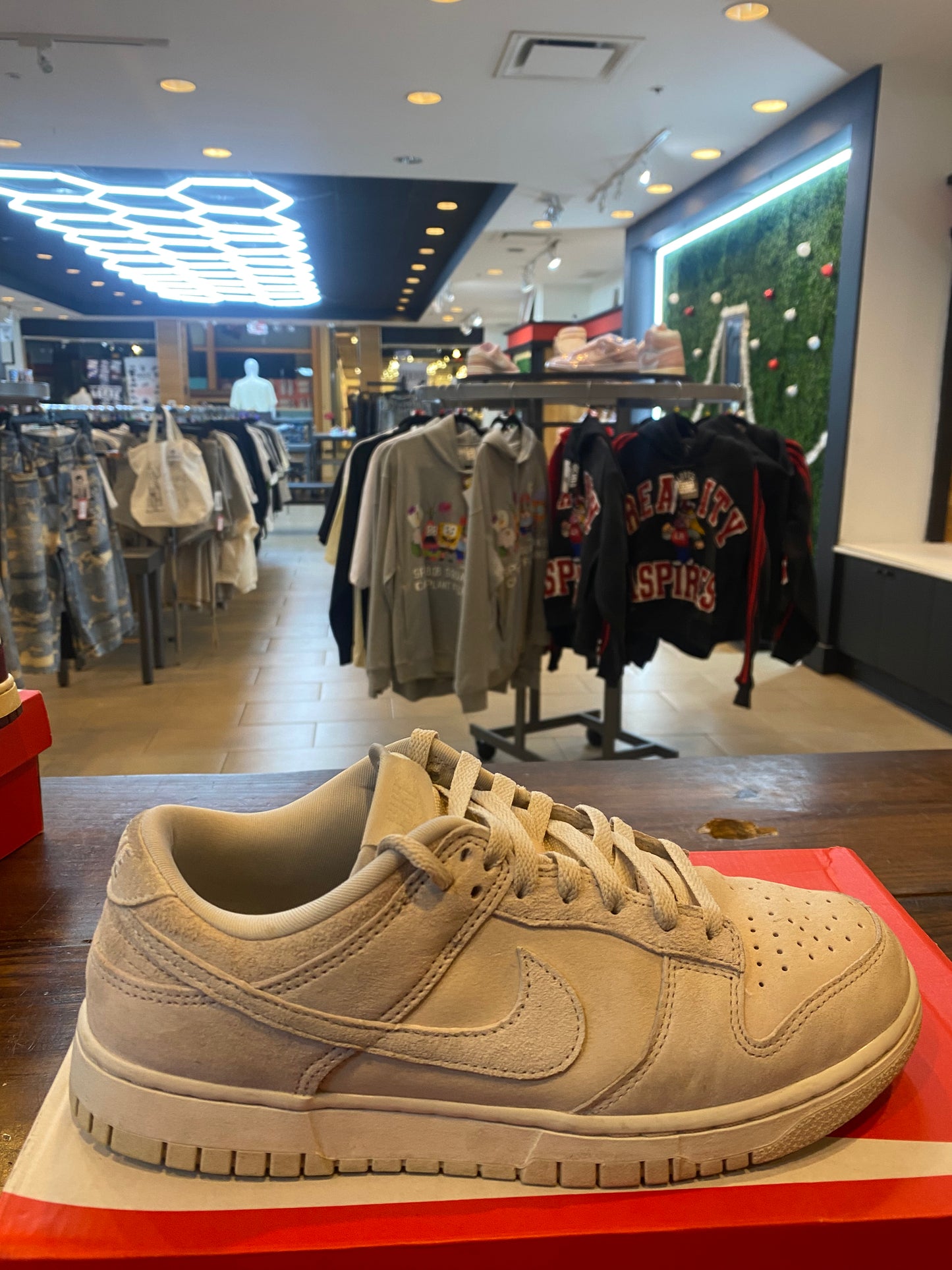 Dunk Low Premium Vast Grey PRE OWNED