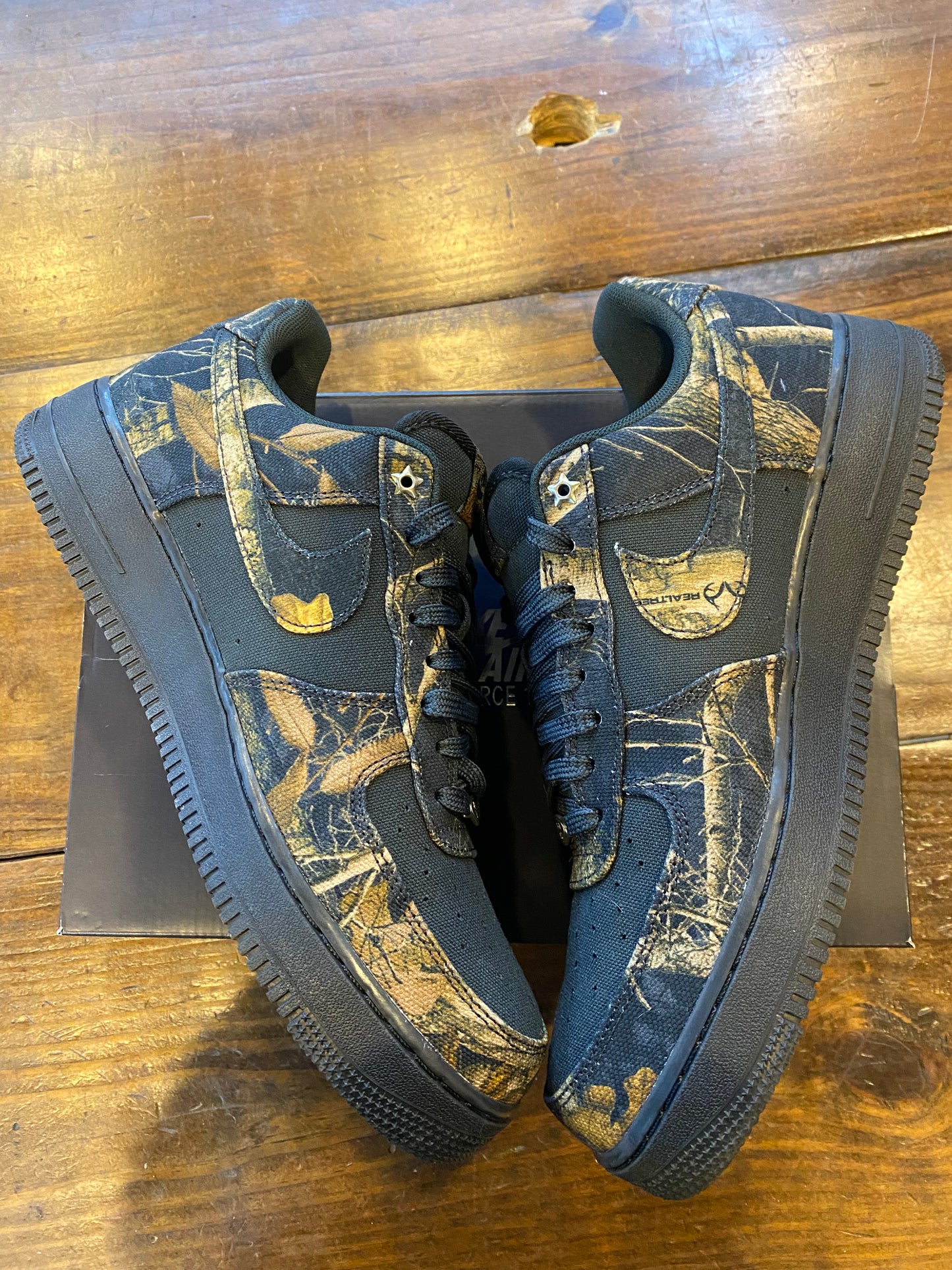Nike Air Force 1 Low Realtree Black Camo PRE OWNED