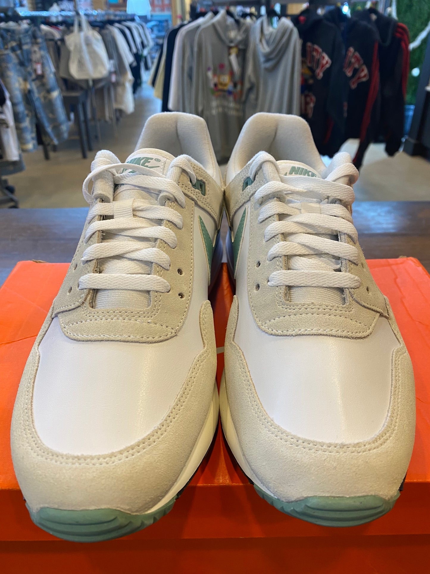 Air Pegasus 89 Golf White Cannon PRE OWNED