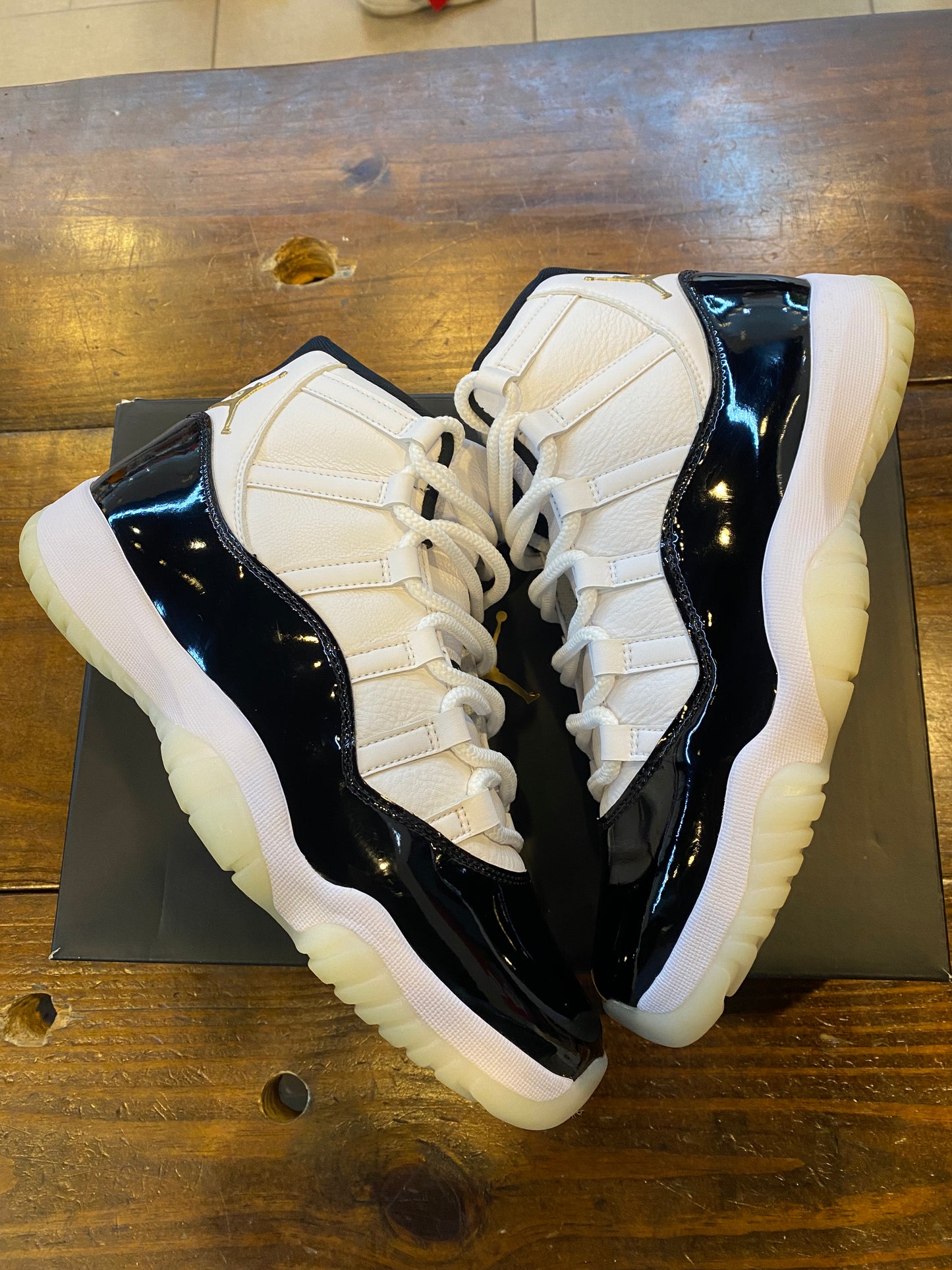 Jordan 11 Retro Gratitude Defining Moments PRE OWNED