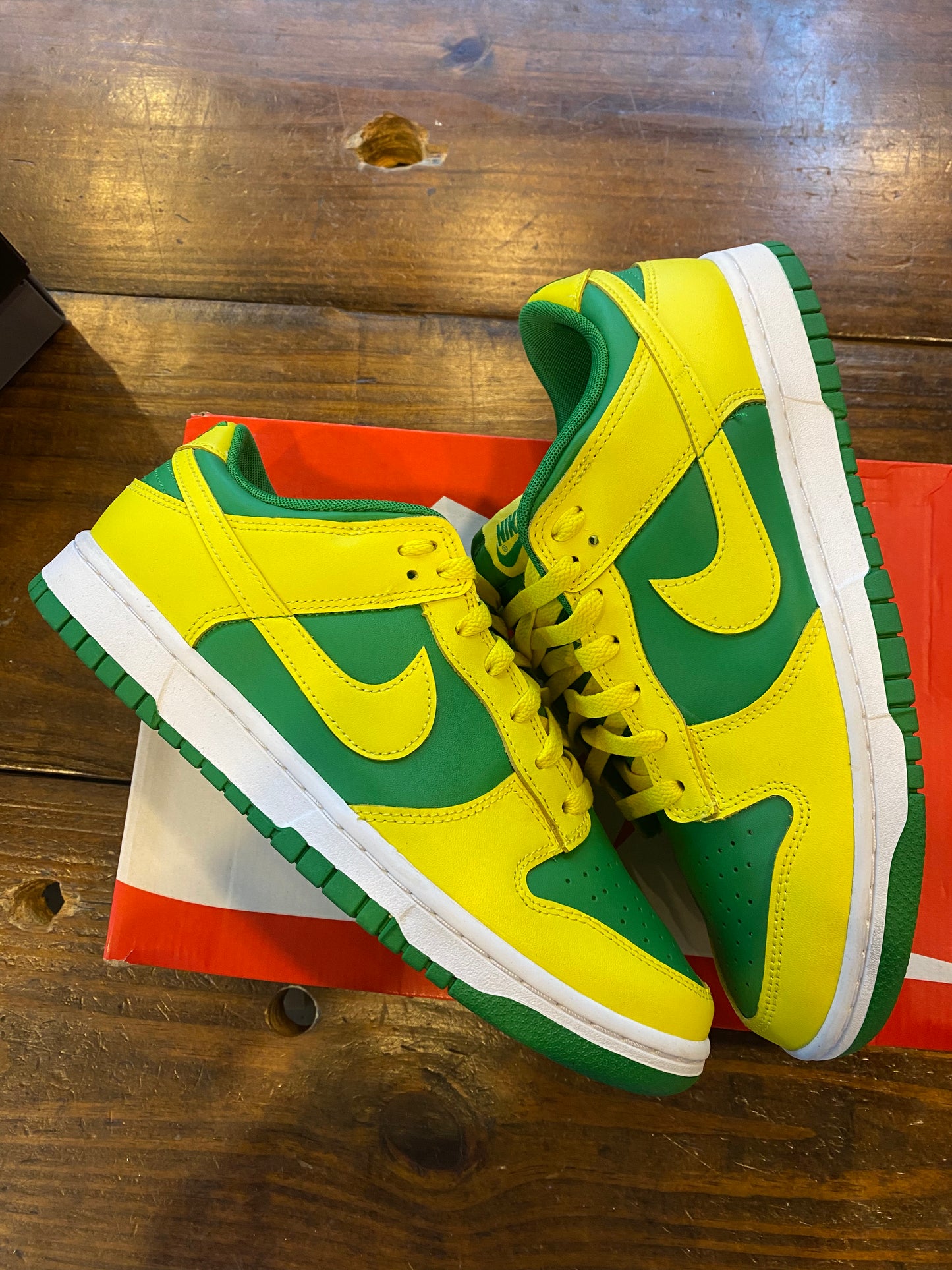 Dunk Low Reverse Brazil PRE OWNED