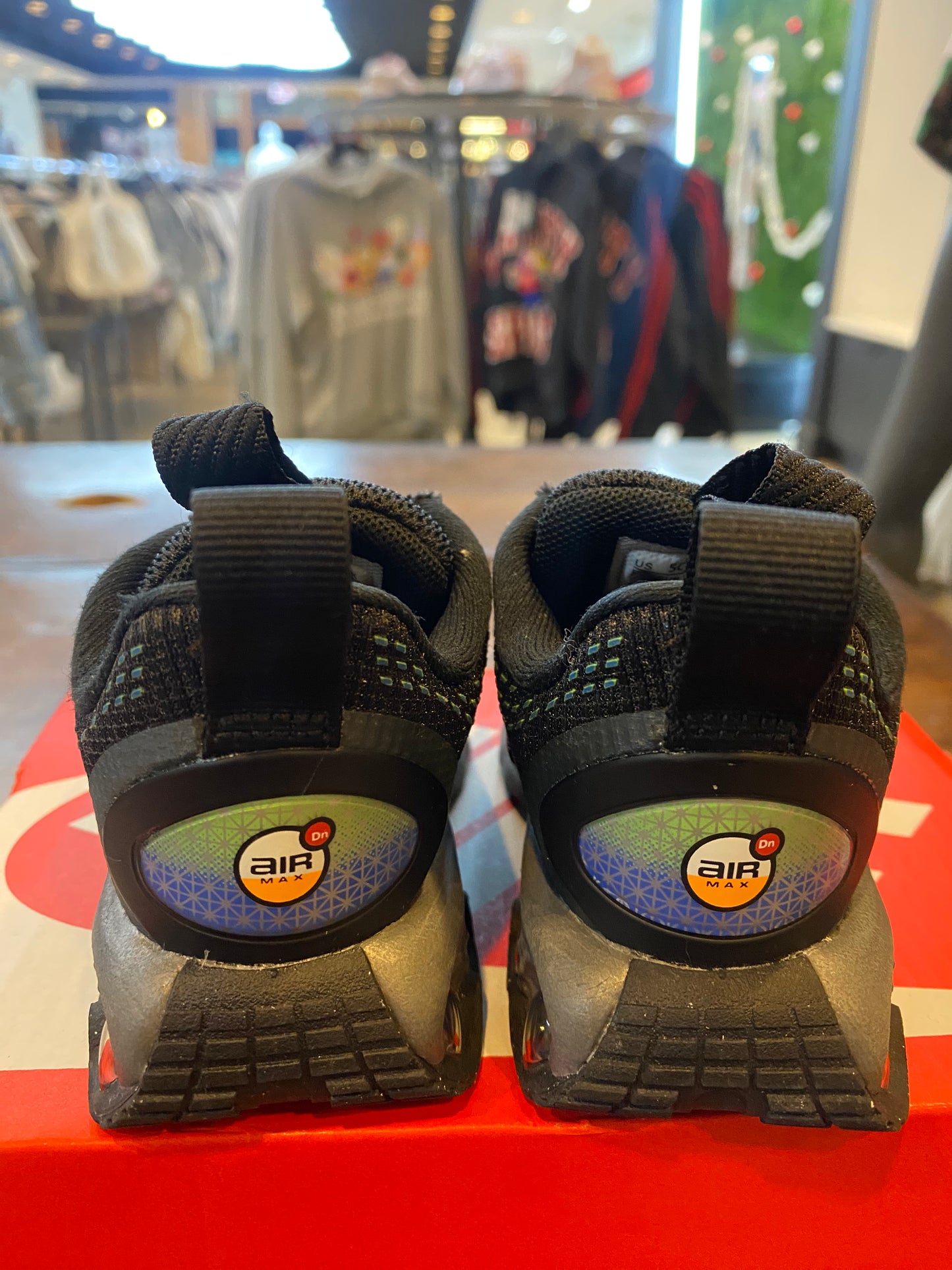 Air Max DN TD Hyper Cobalt Rage Green PRE OWNED