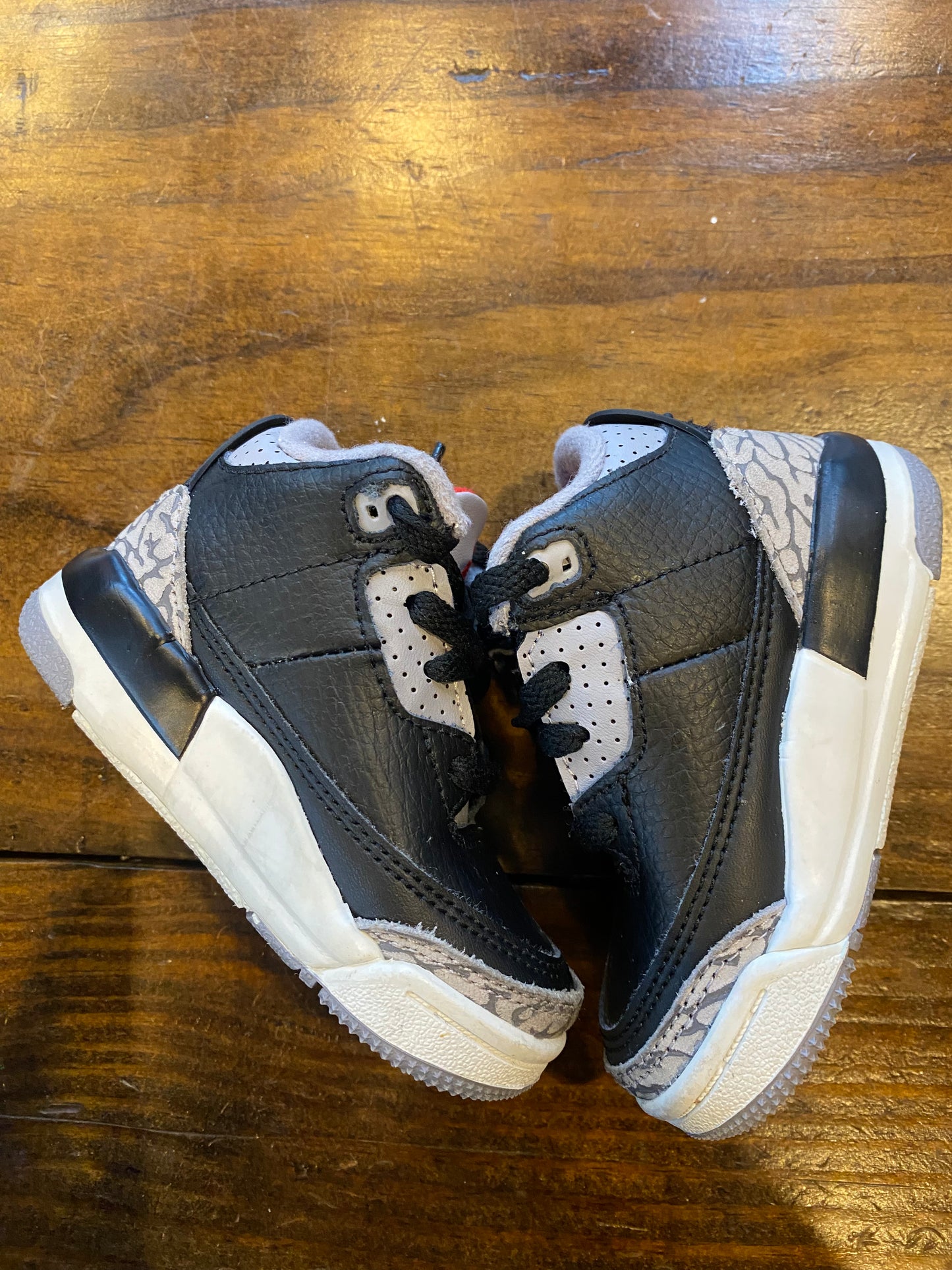 Jordan 3 Retro OG TD Black Cement 2024 PRE OWNED