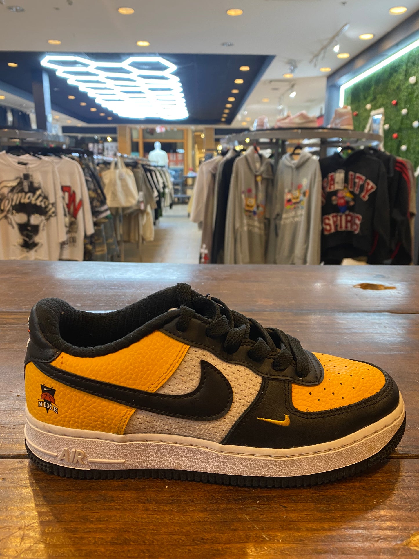 Air Force 1 LV 8 GS Jersey Mesh PRE OWNED