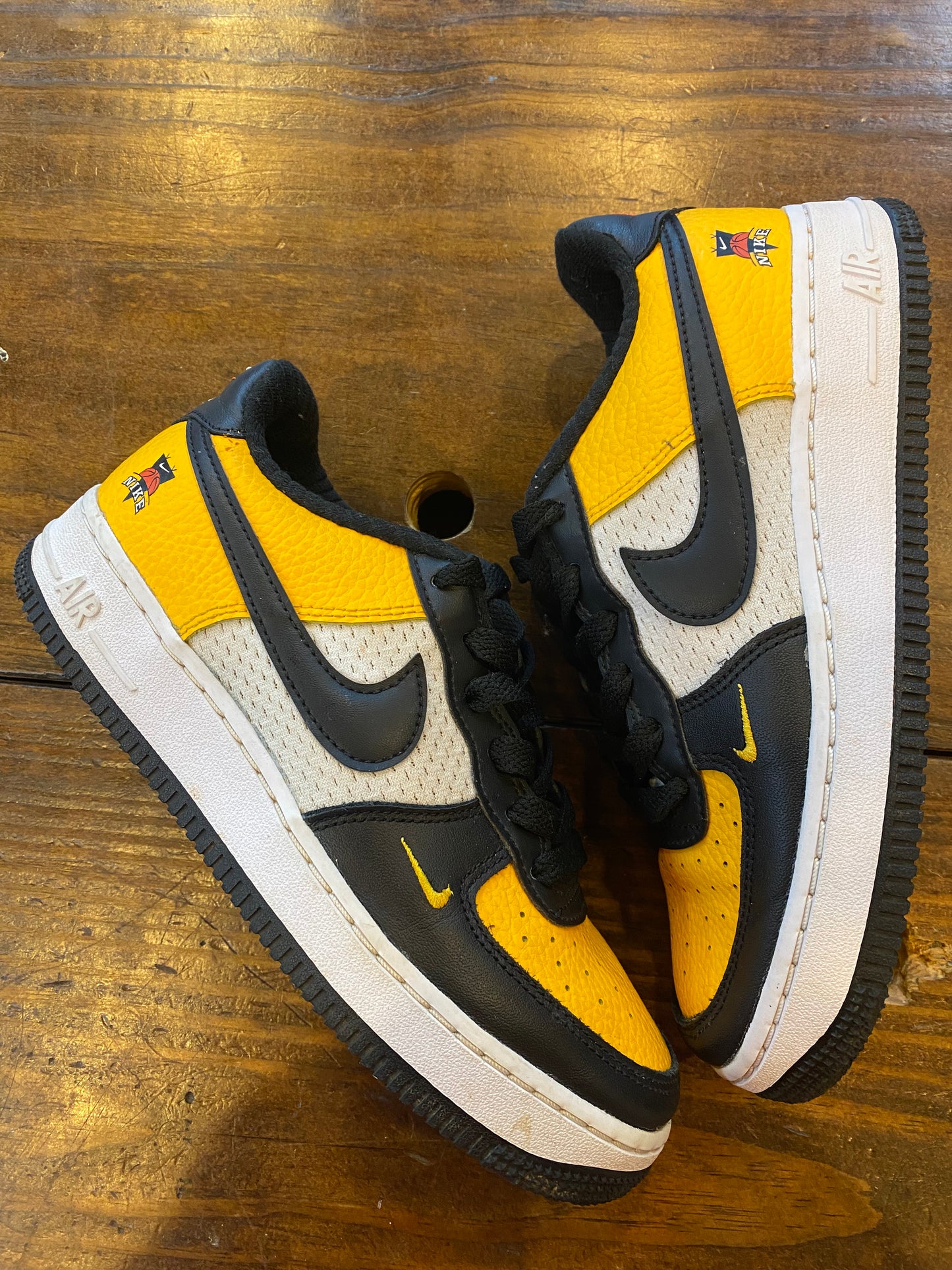 Air Force 1 LV 8 GS Jersey Mesh PRE OWNED