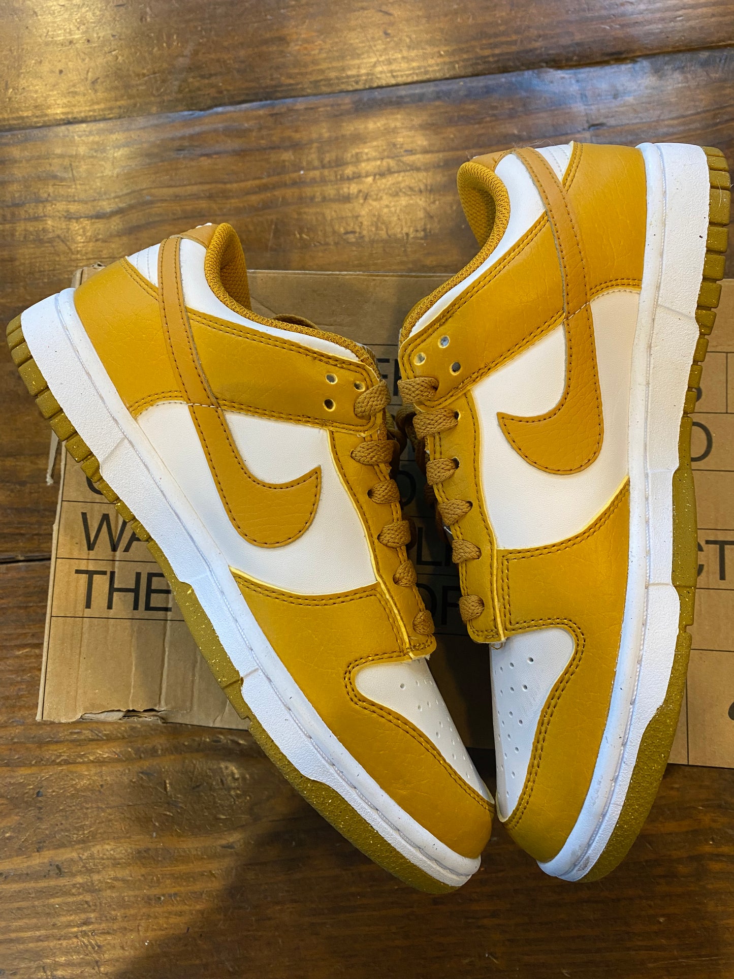 Wmns Dunk Low Next Nature Gold Phantom PRE OWNED