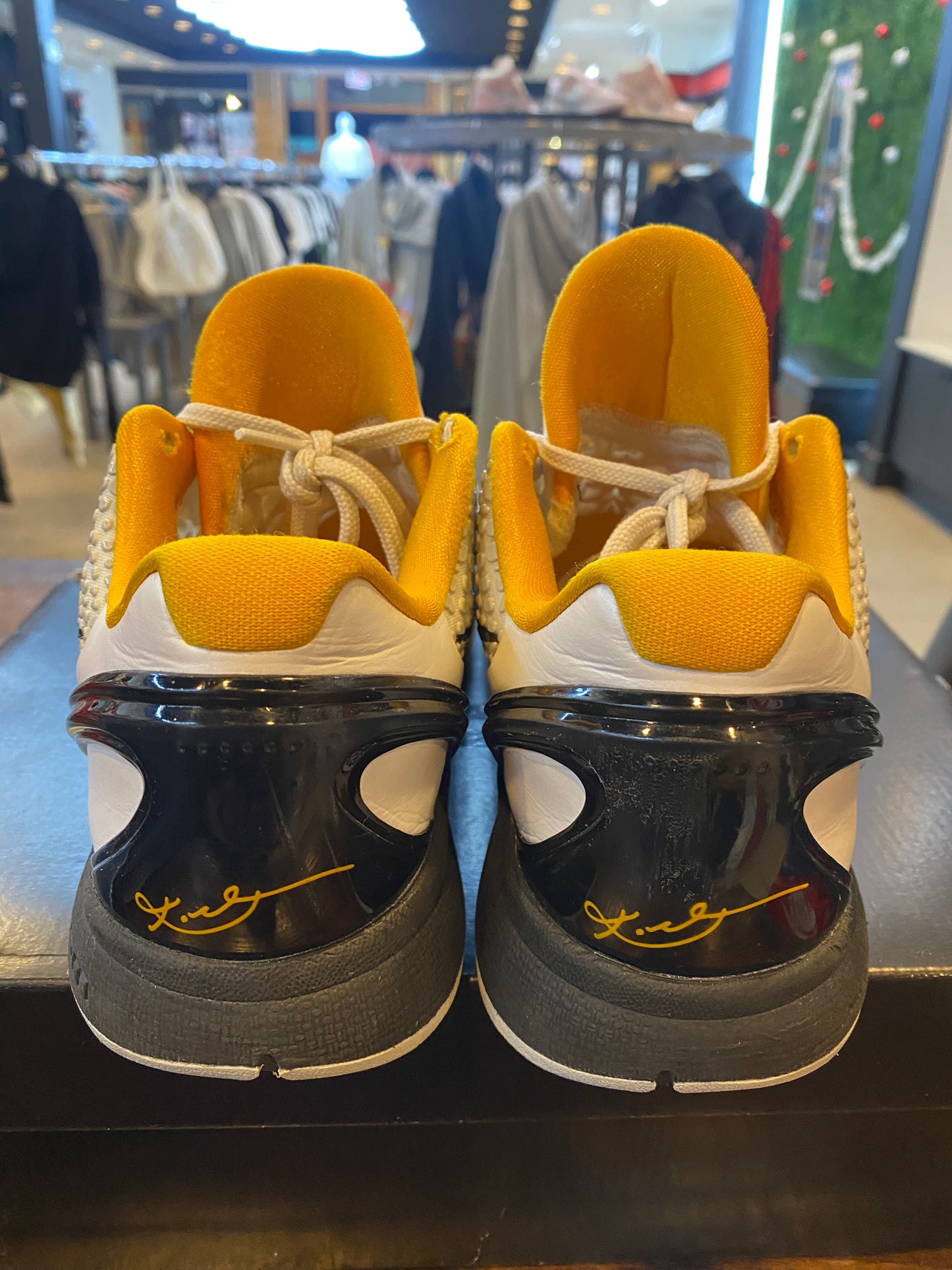 Zoom Kobe 6 Protro White Del Sol 2021 PRE OWNED