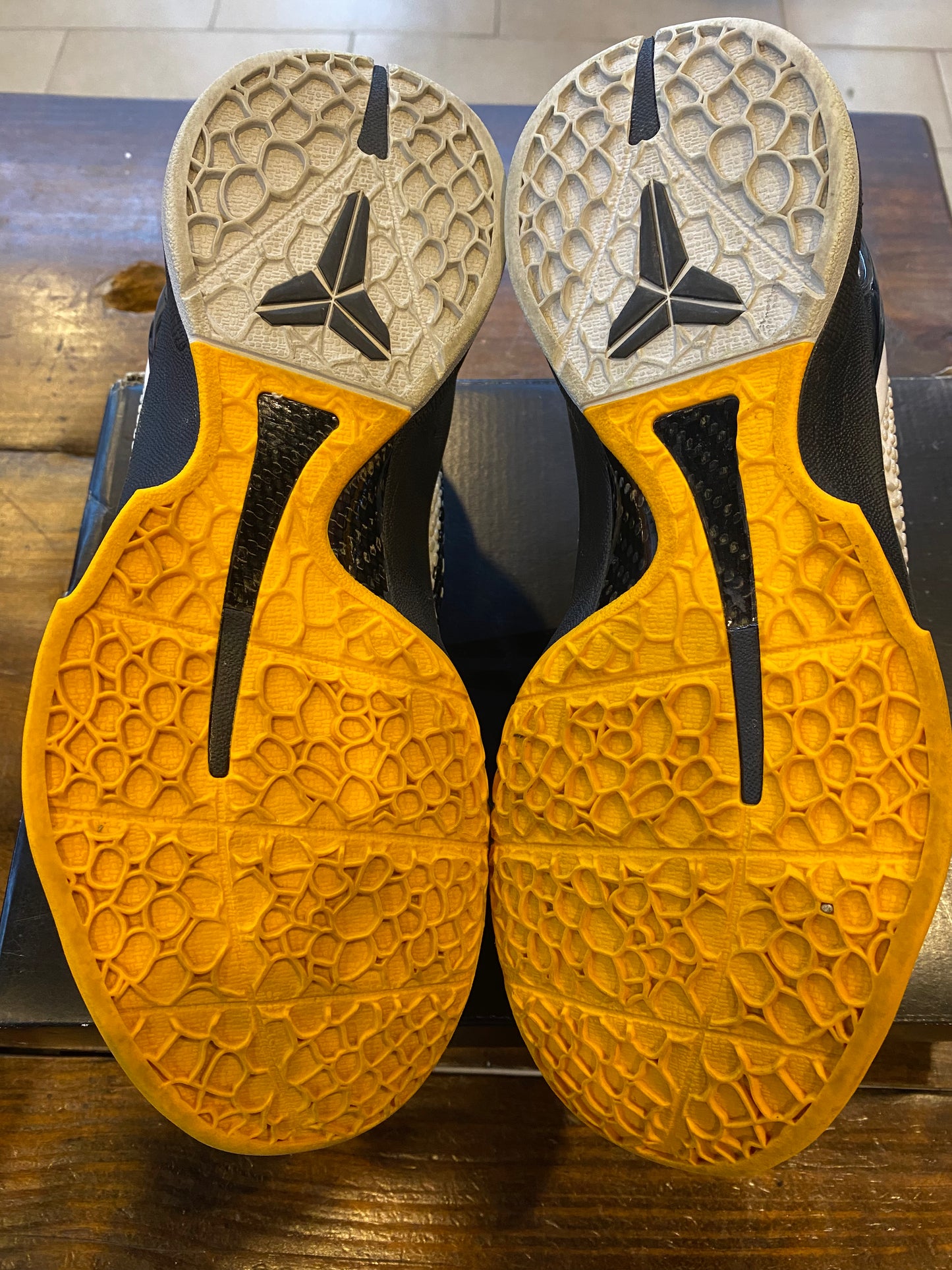 Zoom Kobe 6 Protro White Del Sol 2021 PRE OWNED