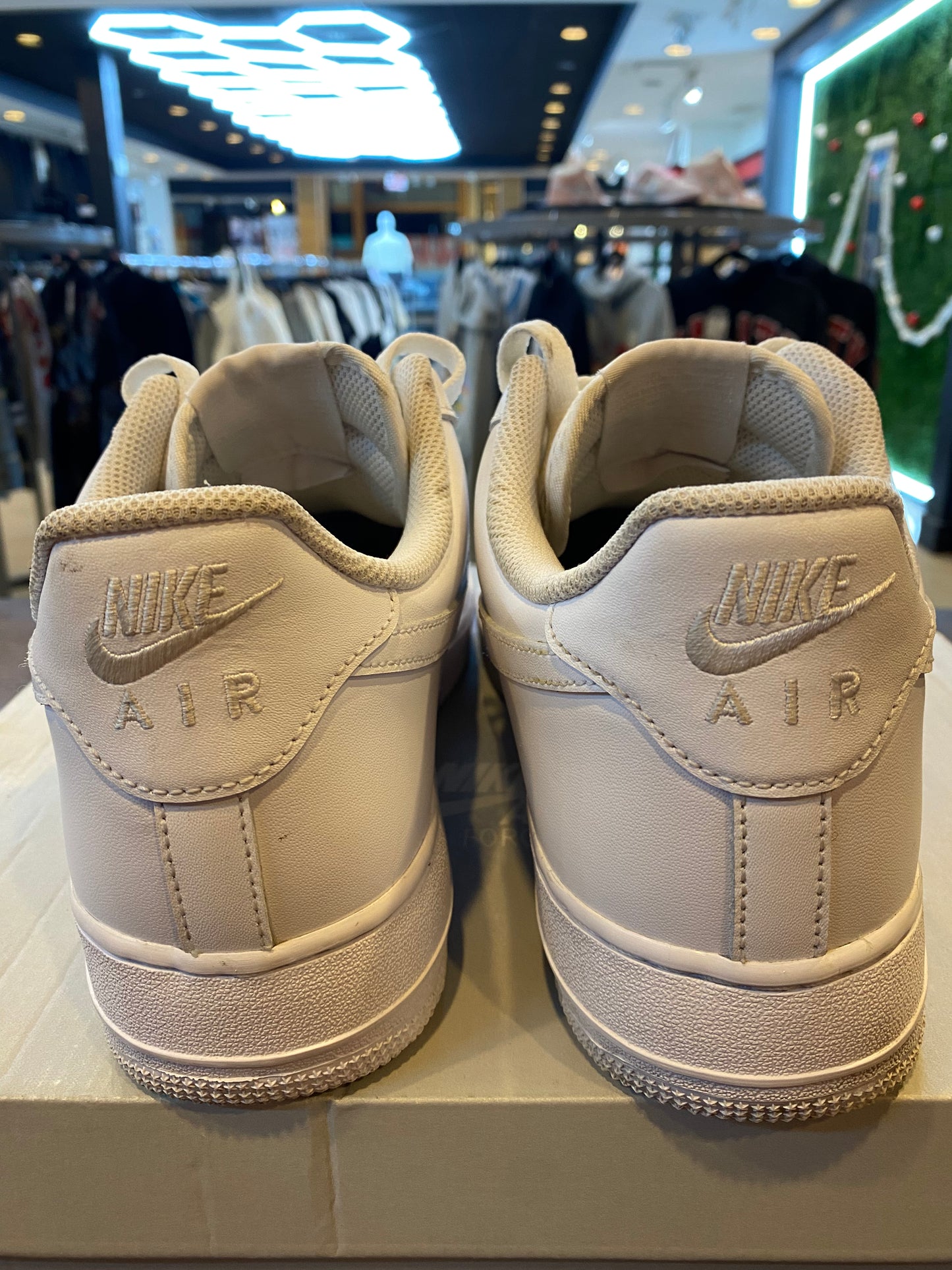 Air Force 1 07 Triple White PRE OWNED
