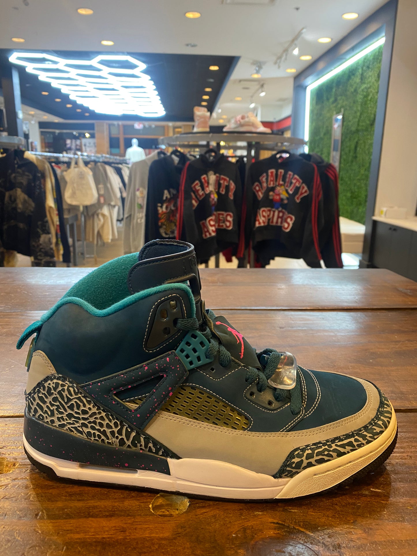 Jordan Spizike Space Blue PRE OWNED