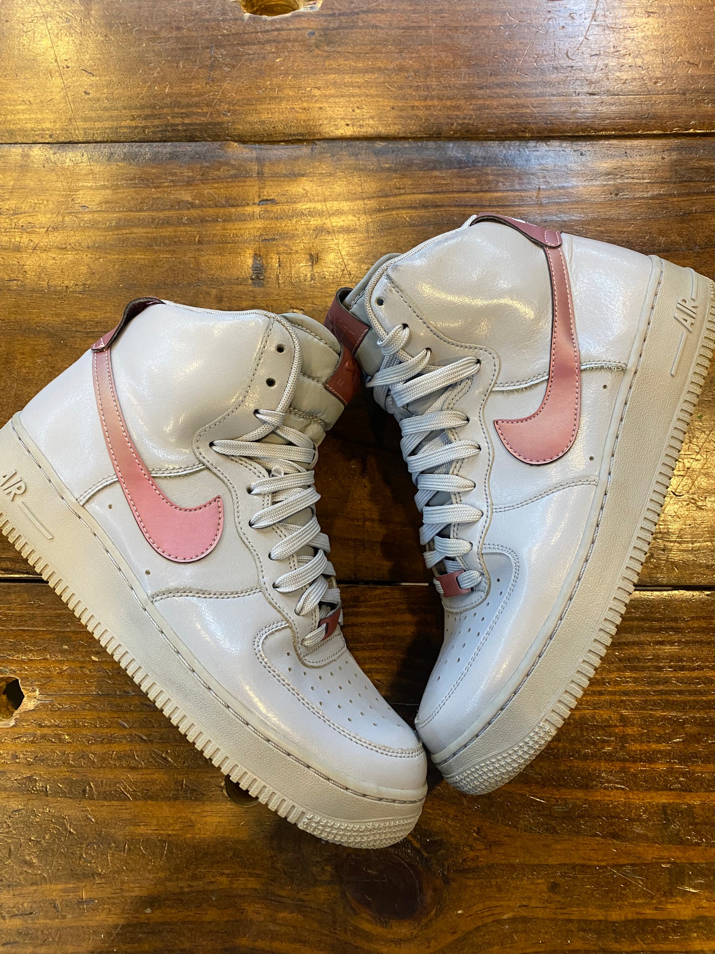 Air Force 1 High 07 LV 8 Pure Platinum PRE OWNED