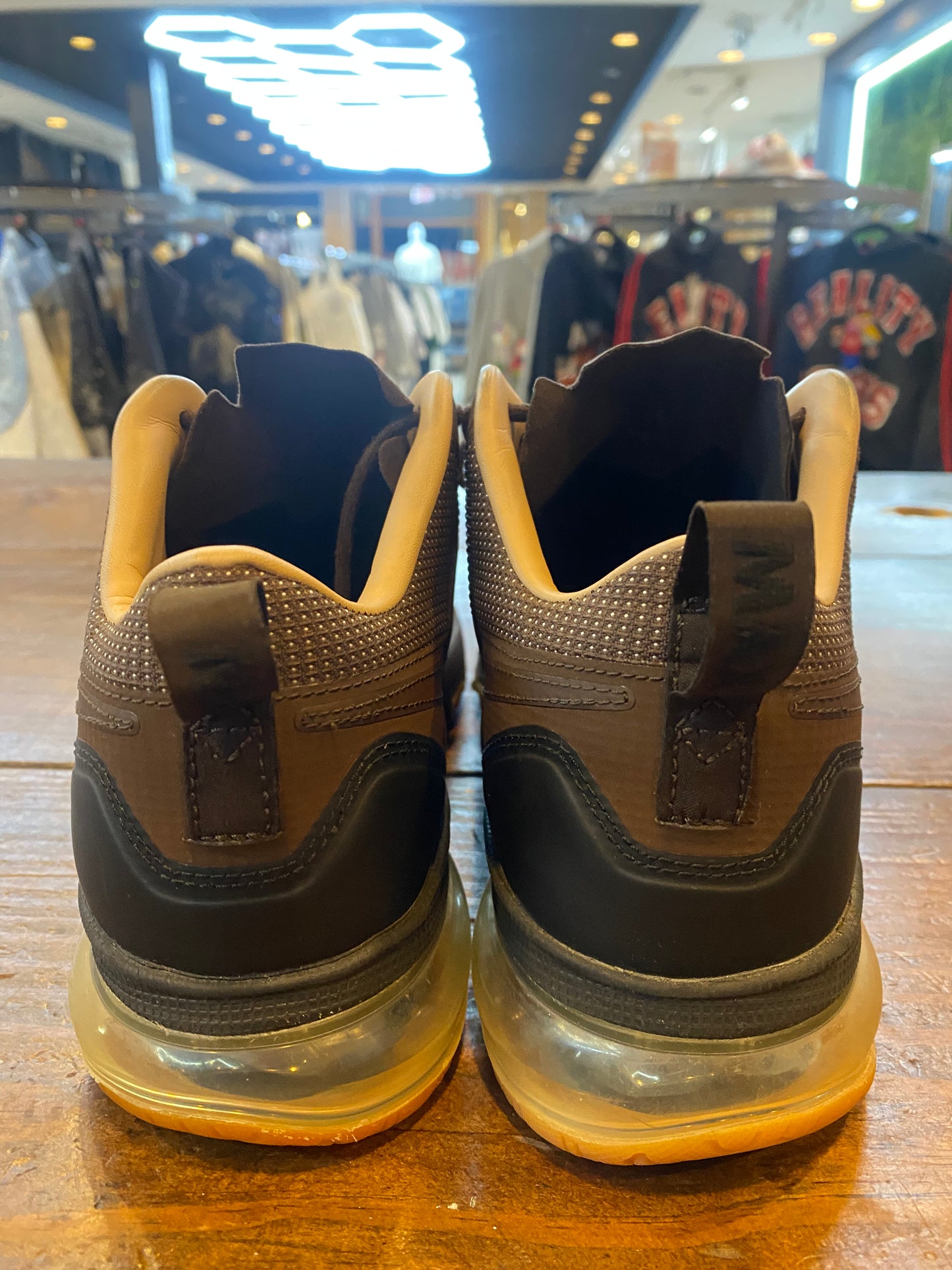 Nike Air Max TR1 180 Brown