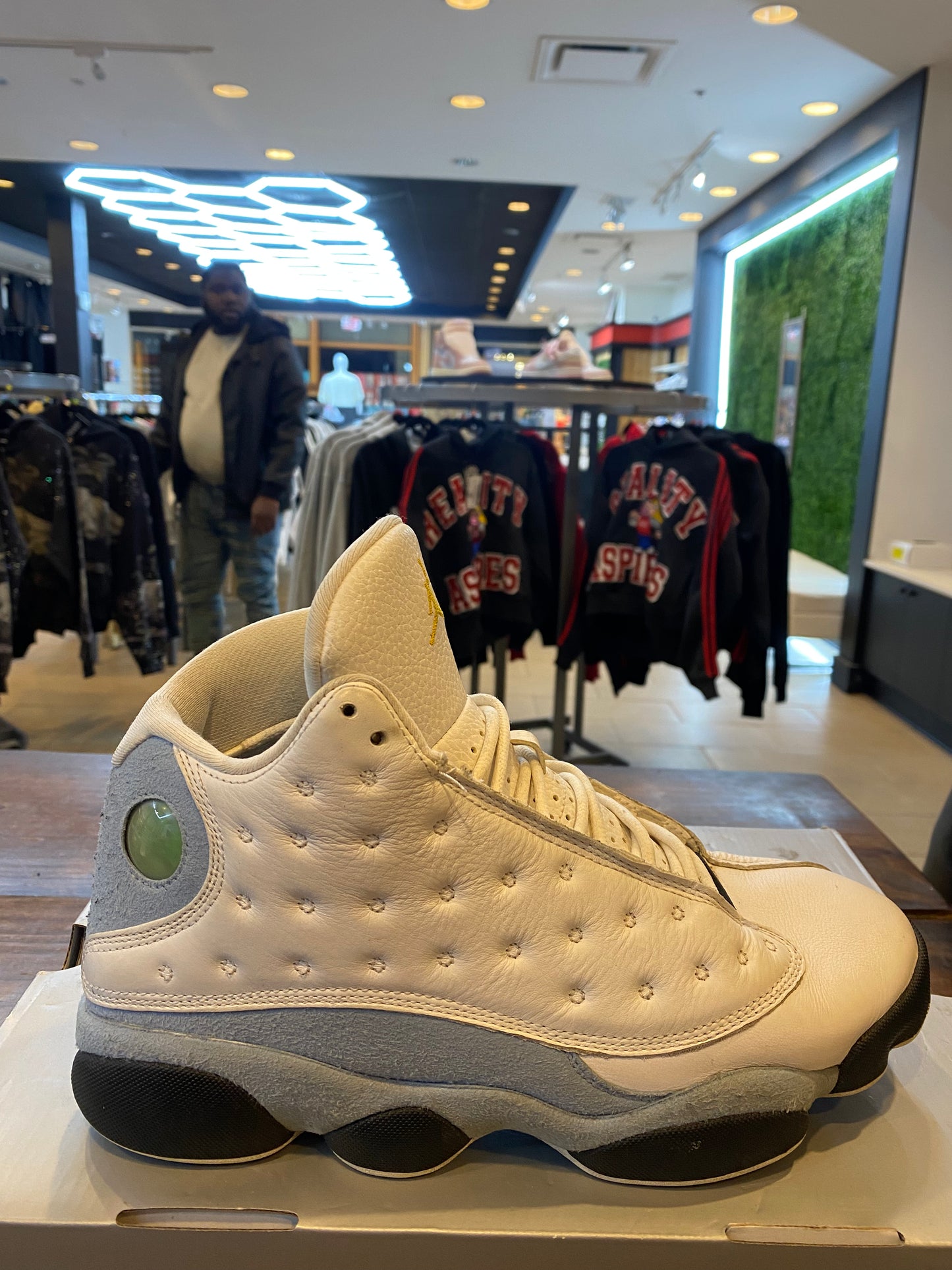 Jordan 13 Retro Blue Grey PRE OWNED