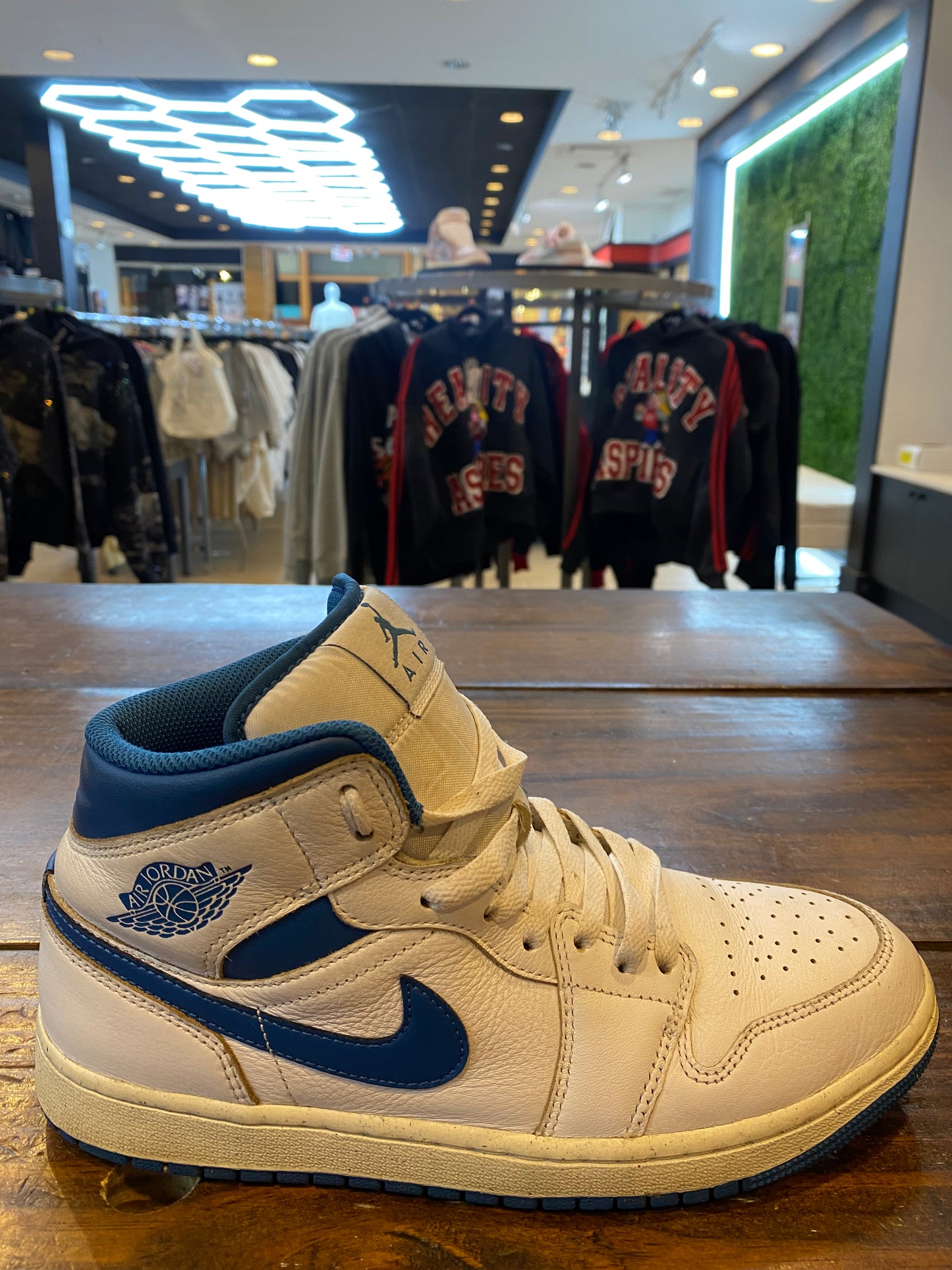 Jordan 1 Mid Industrial Blue PRE OWNED