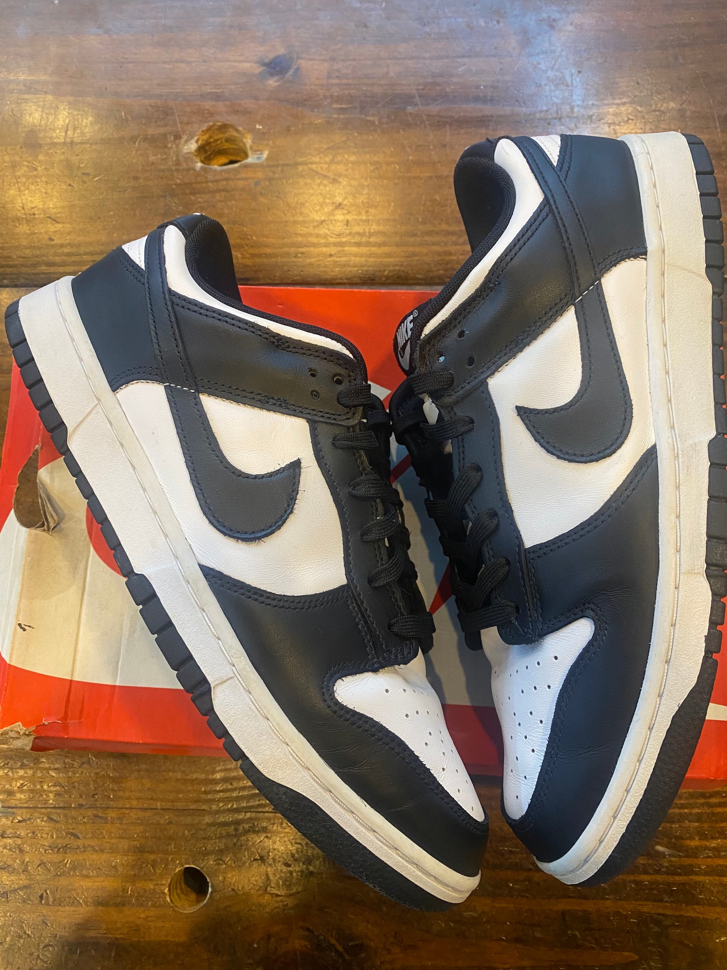 Dunk Low Black White PRE OWNED