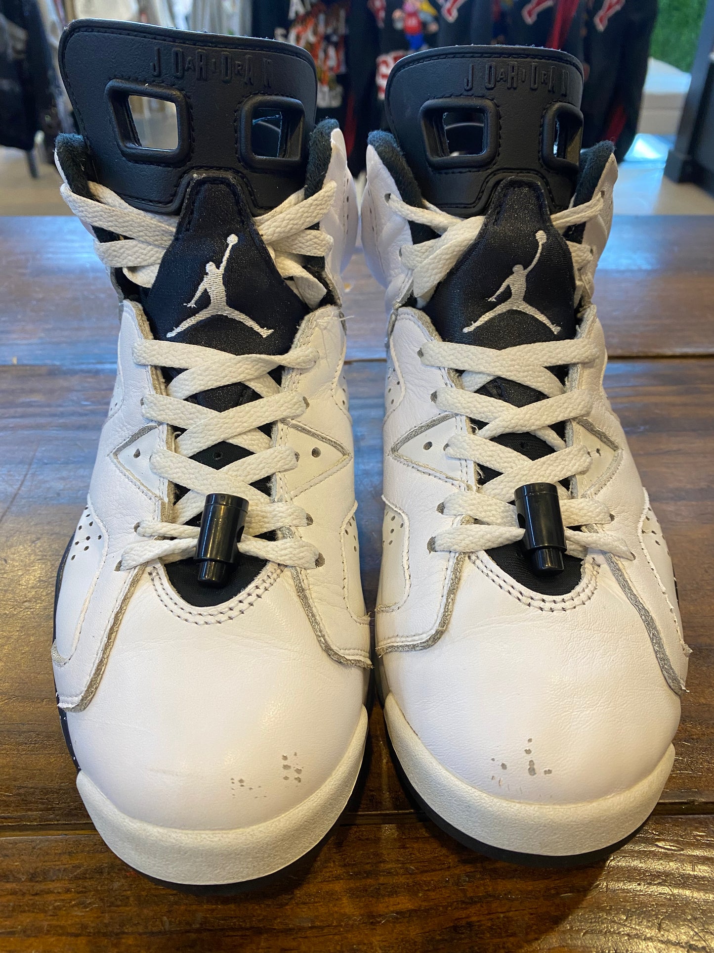 Jordan 6 Retro Reverse Oreo PRE OWNED