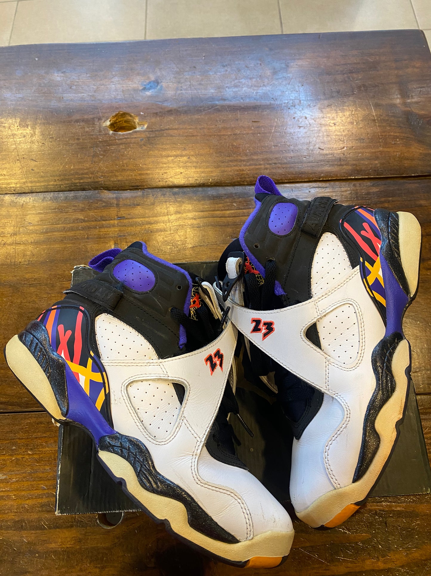 Jordan 8 Retro BG Three Peat PRE OWNED
