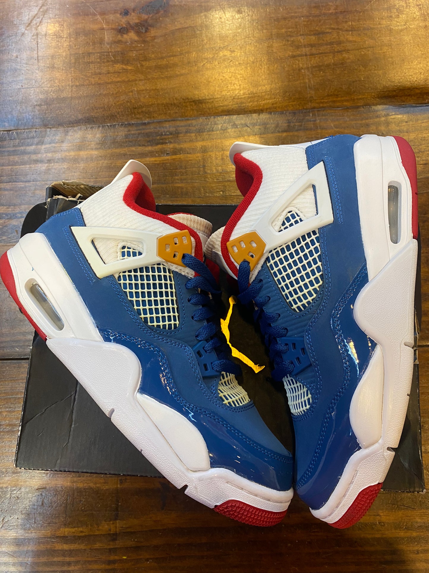 Jordan 4 Retro GS Messy Room PRE OWNED