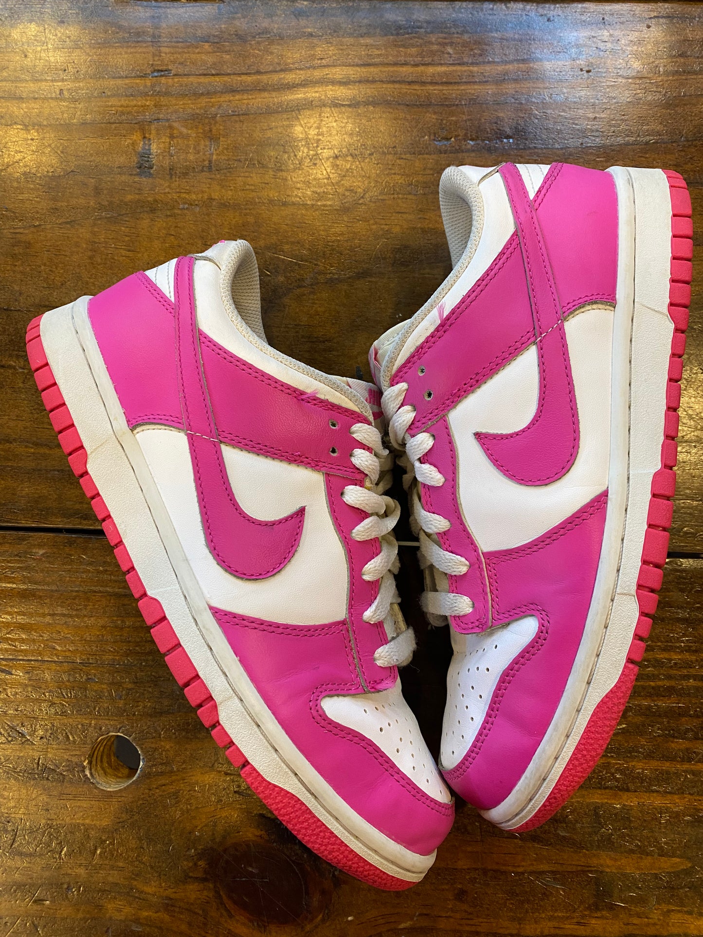 Dunk Low GS Laser Fuchsia PRE OWNED