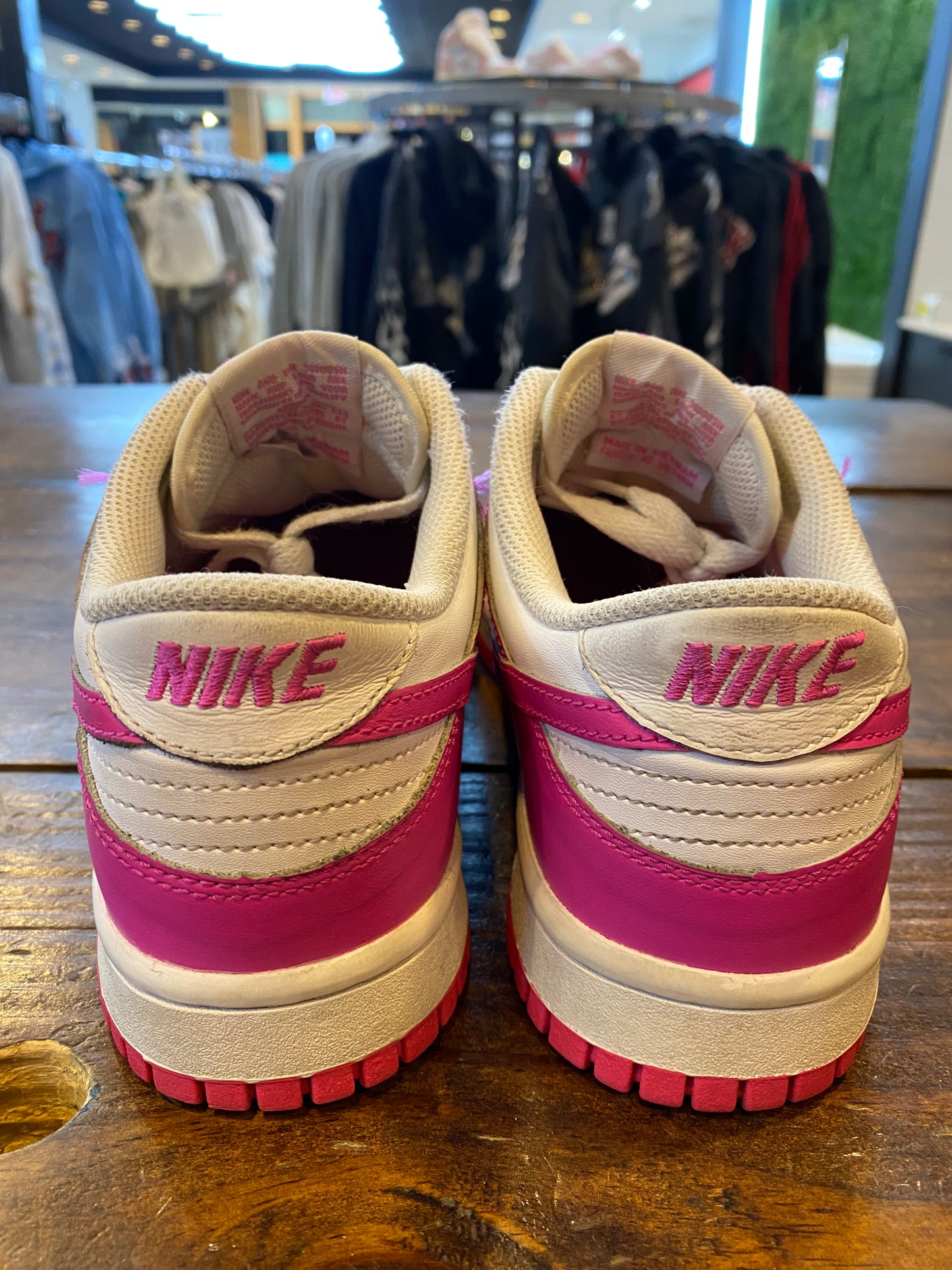Dunk Low GS Laser Fuchsia PRE OWNED
