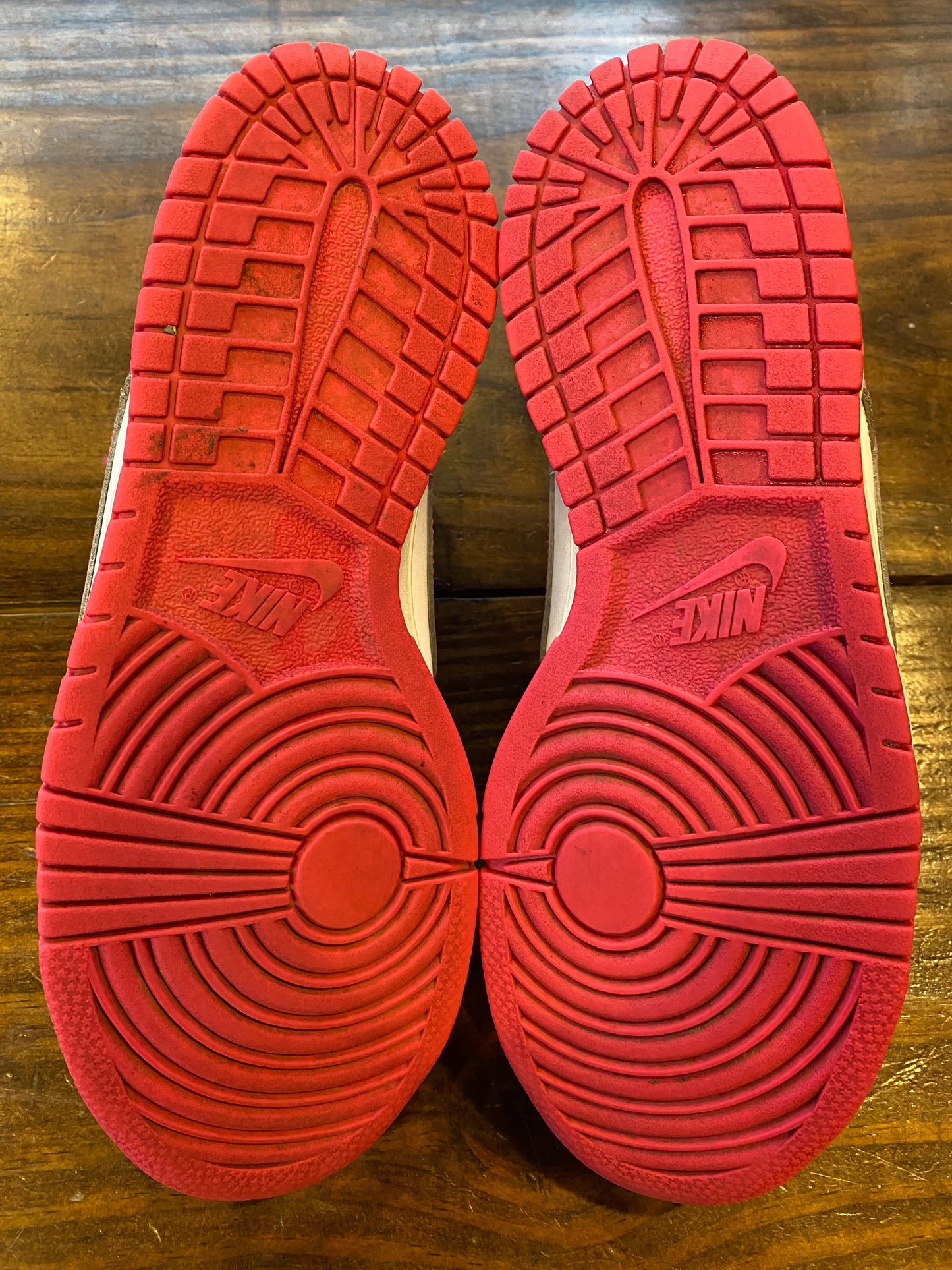 Dunk Low GS Laser Fuchsia PRE OWNED