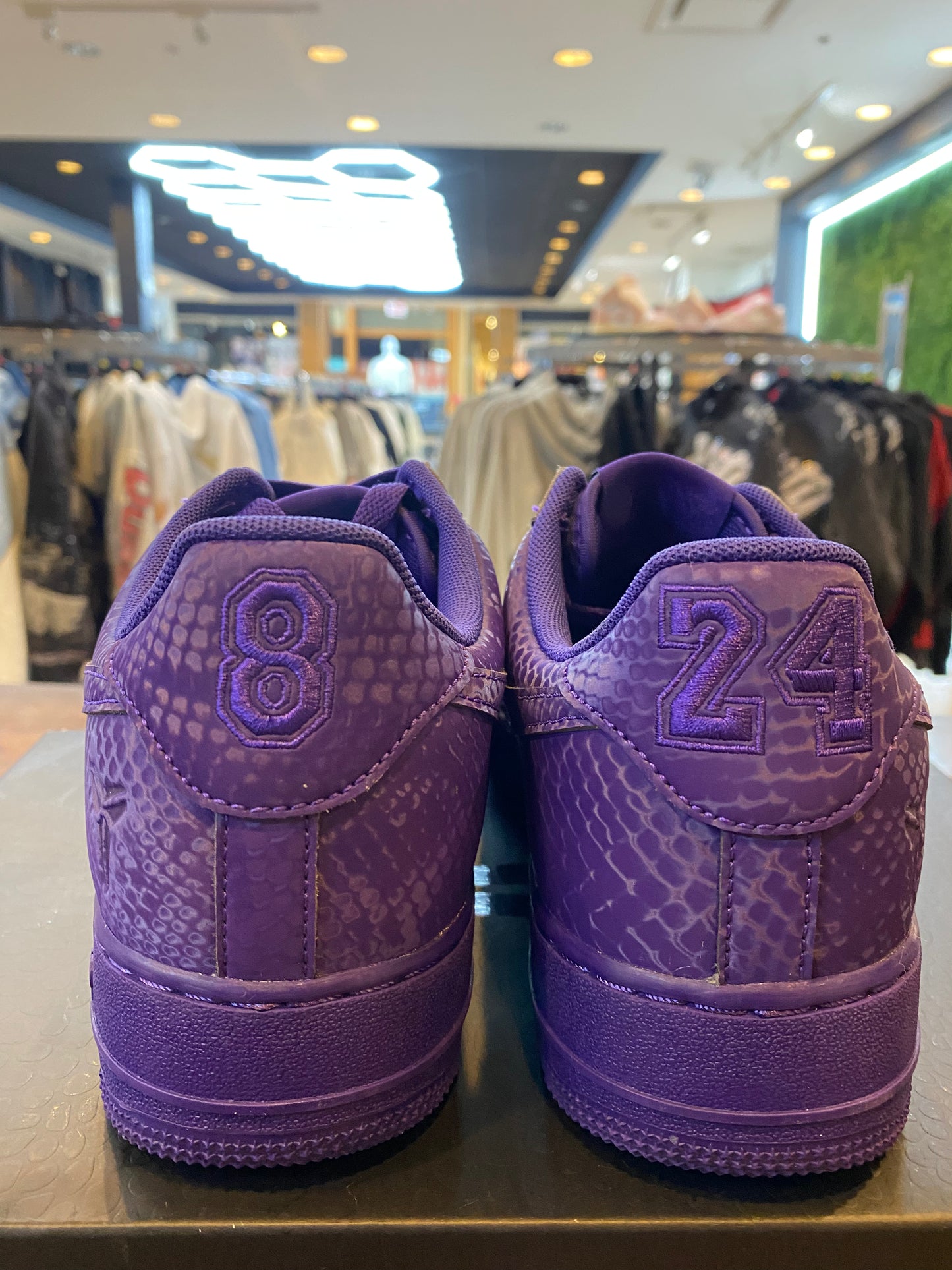 Kobe Bryant X Air Force 1 Low Court Purple PRE OWNED