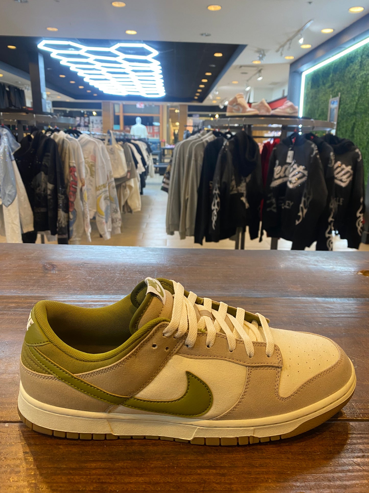 Dunk Low Since 72 Pacific Moss PRE OWNED