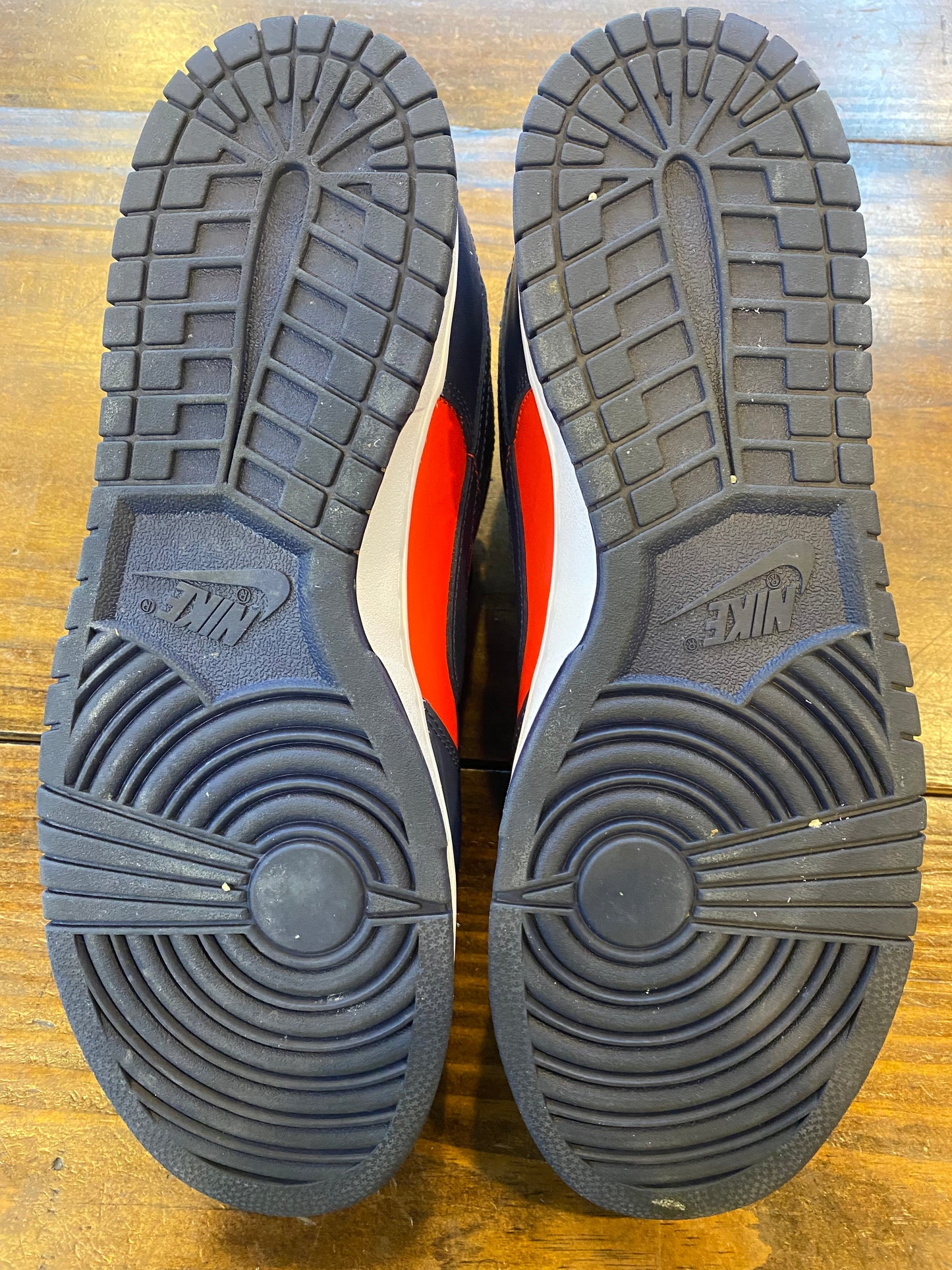 Dunk Low Retro Navy Red 2024 PRE OWNED