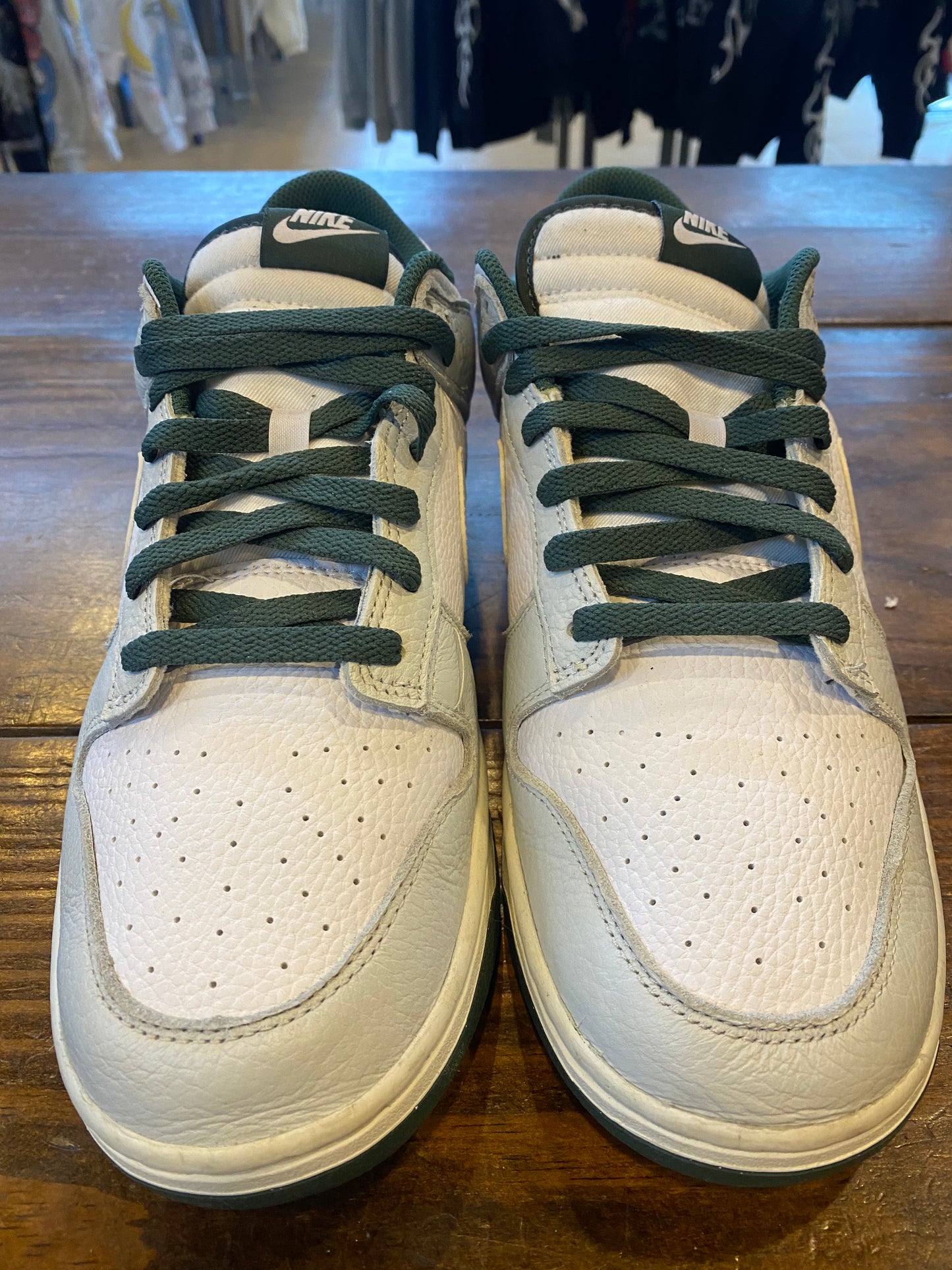 Dunk Low SE Photon Dust Vintage Green PRE OWNED
