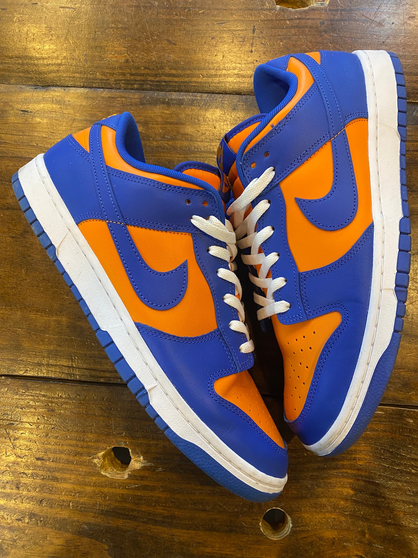 Dunk Low Knicks PRE OWNED
