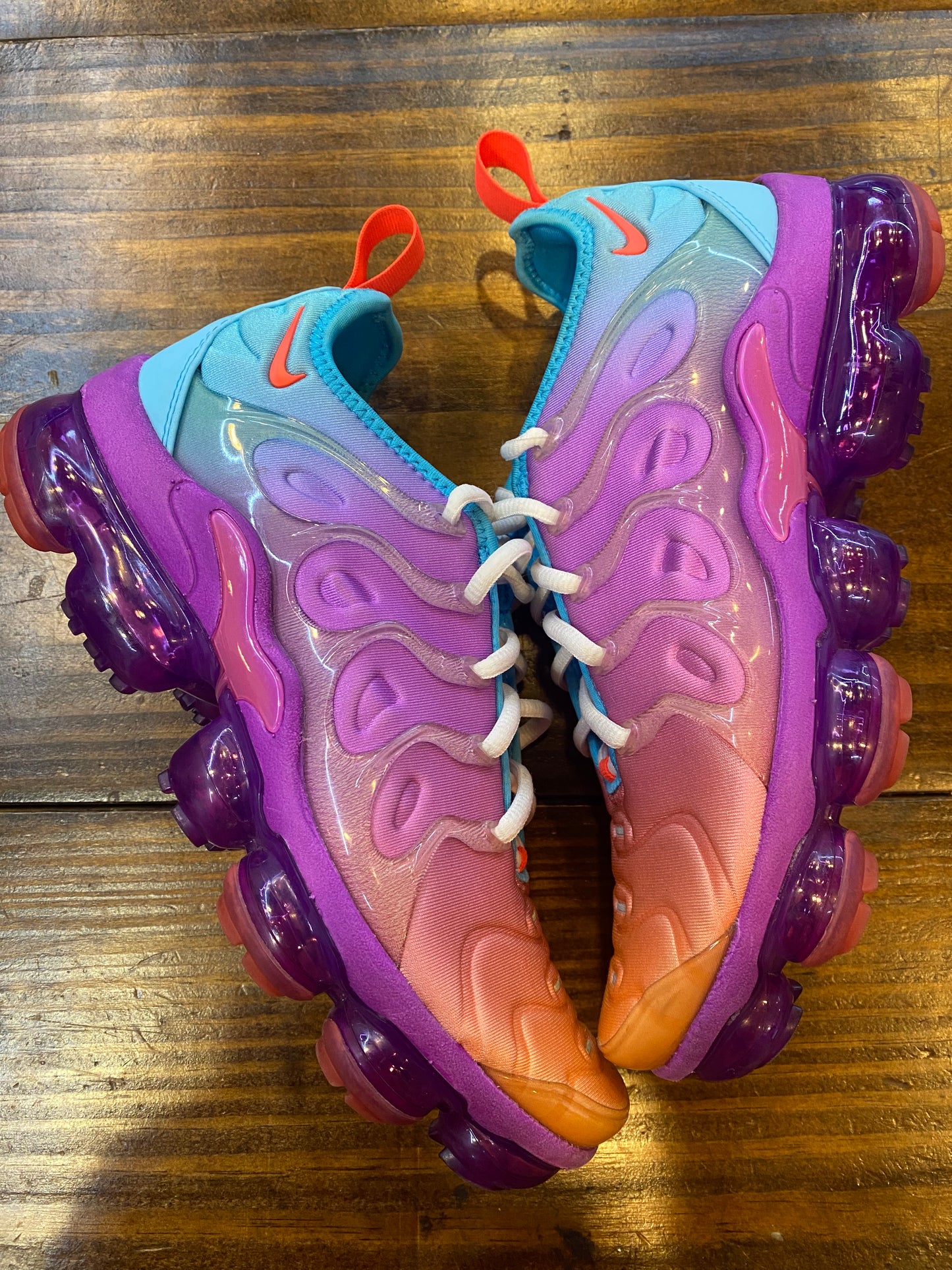 Wmns Air Vapor Max Plus Multi Color Gradient PRE OWNED