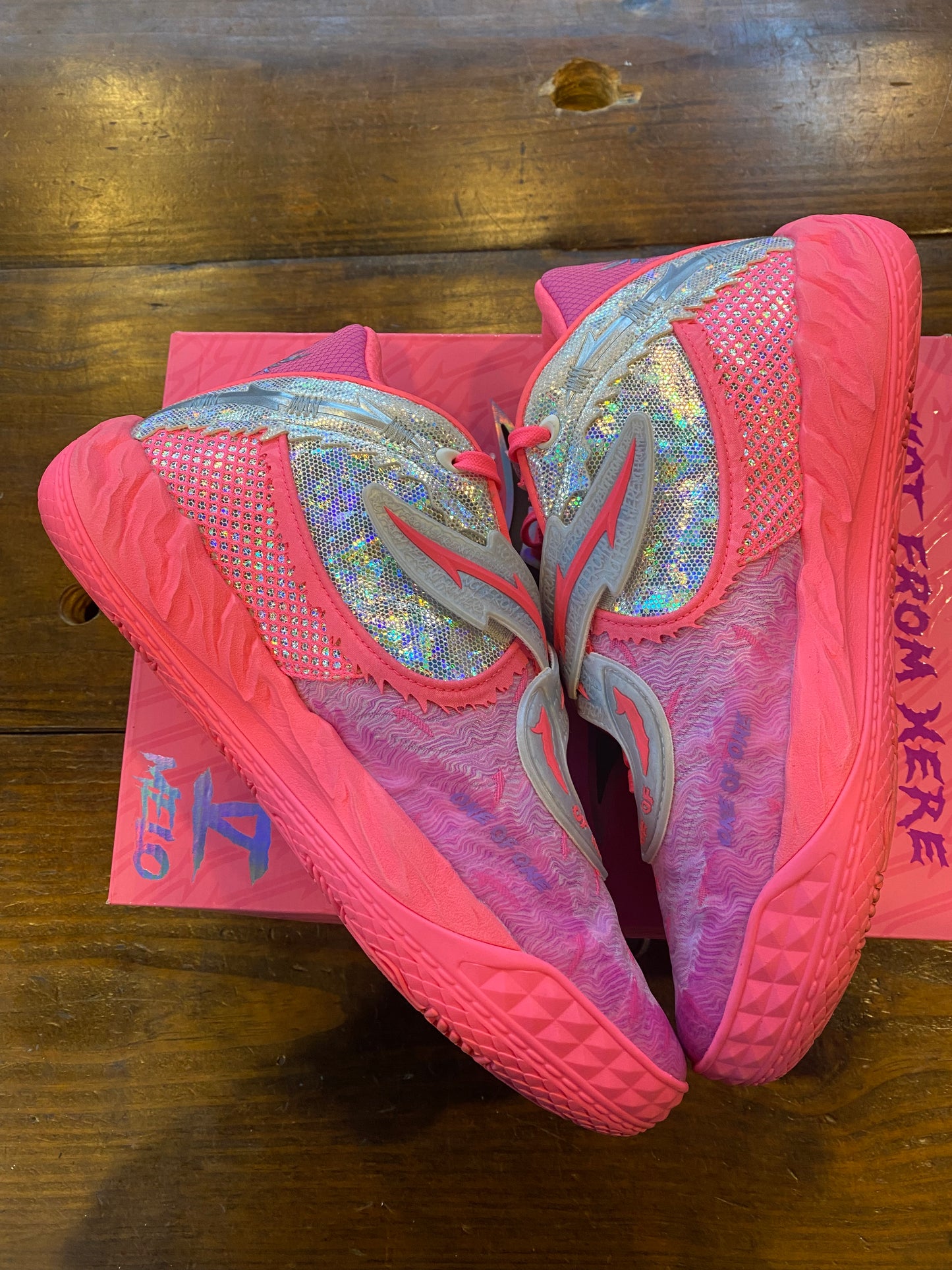 MB 05 World Tour PRE OWNED