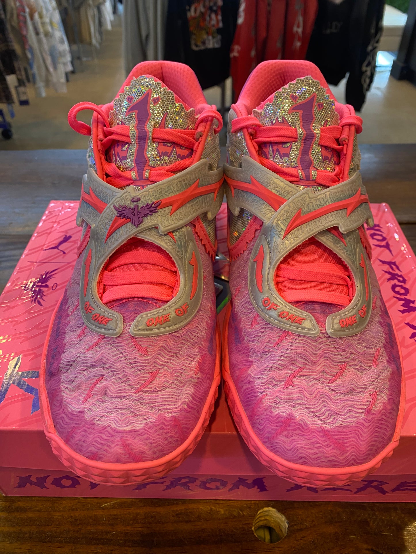 MB 05 World Tour PRE OWNED