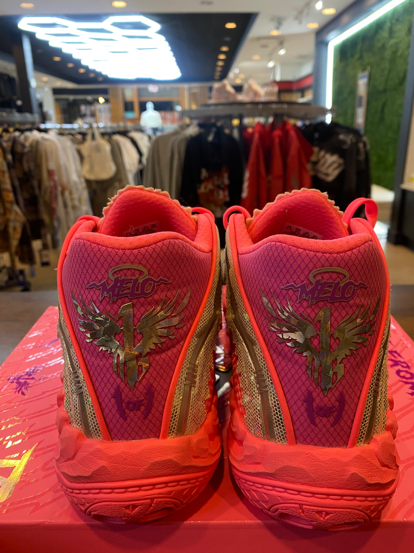 MB 05 World Tour PRE OWNED