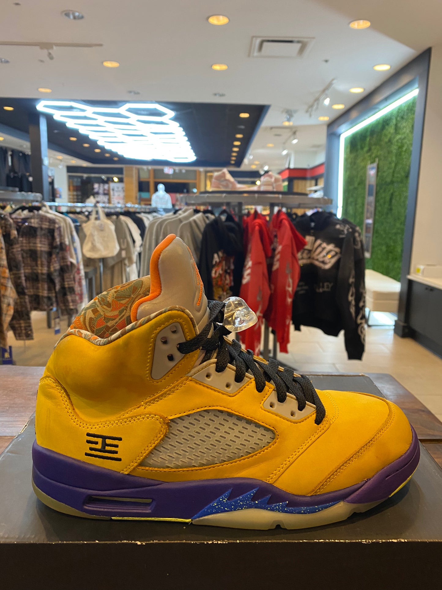 Jordan 5 Retro SE What The PRE OWNED