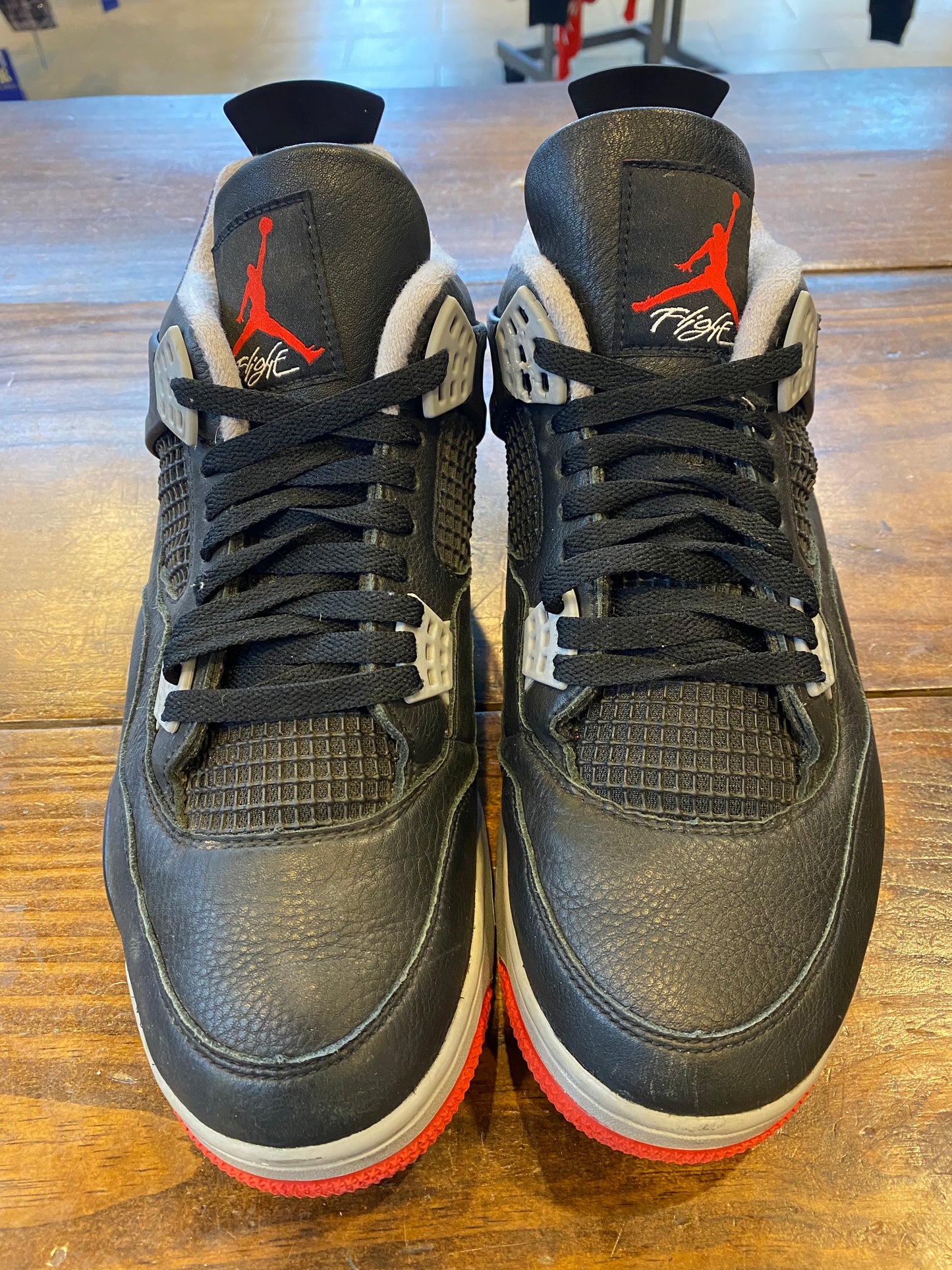Jordan 4 Retro Bred Reimagined PRE OWNED