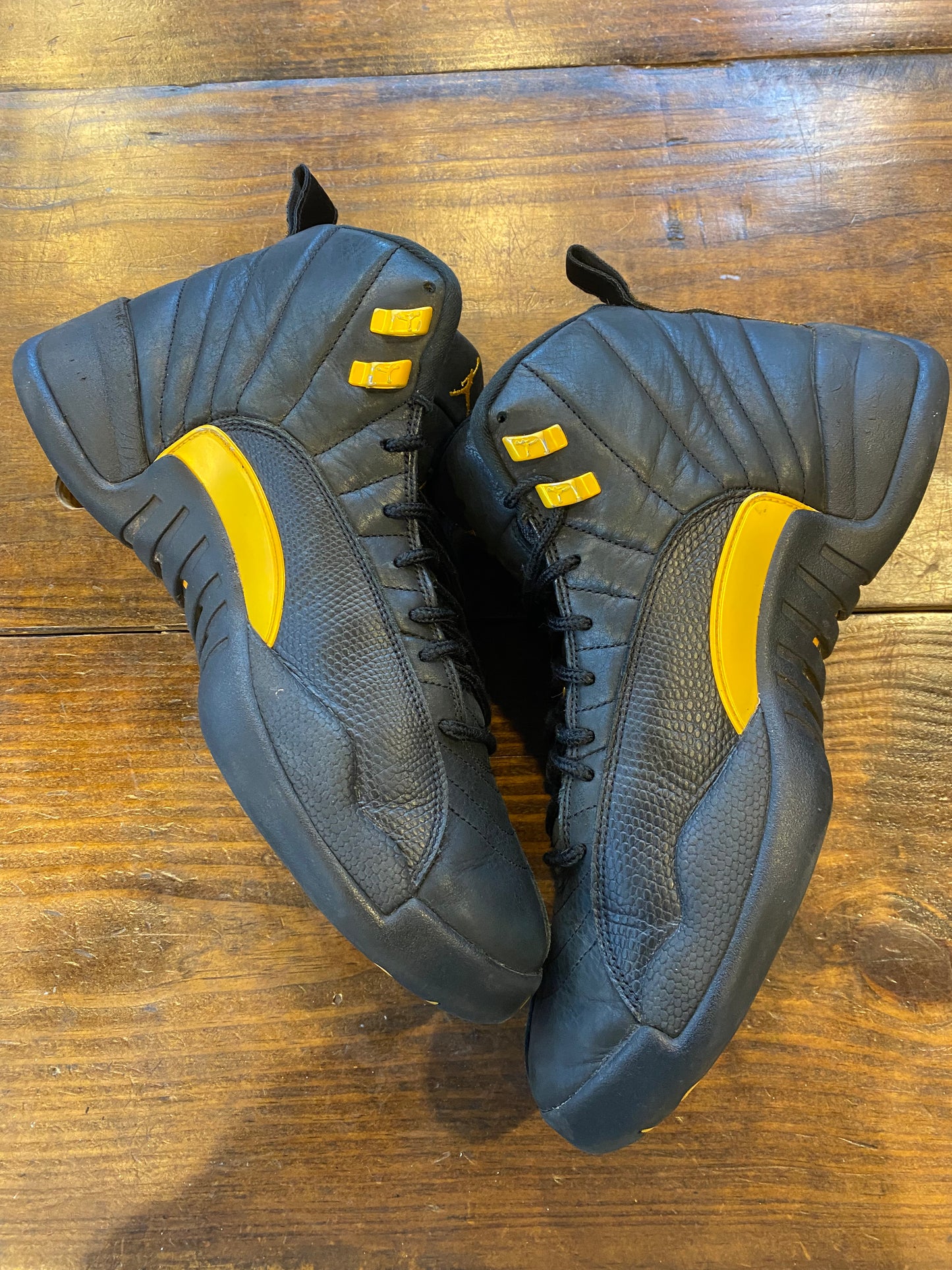 Jordan 12 Retro Black Taxi PRE OWNED