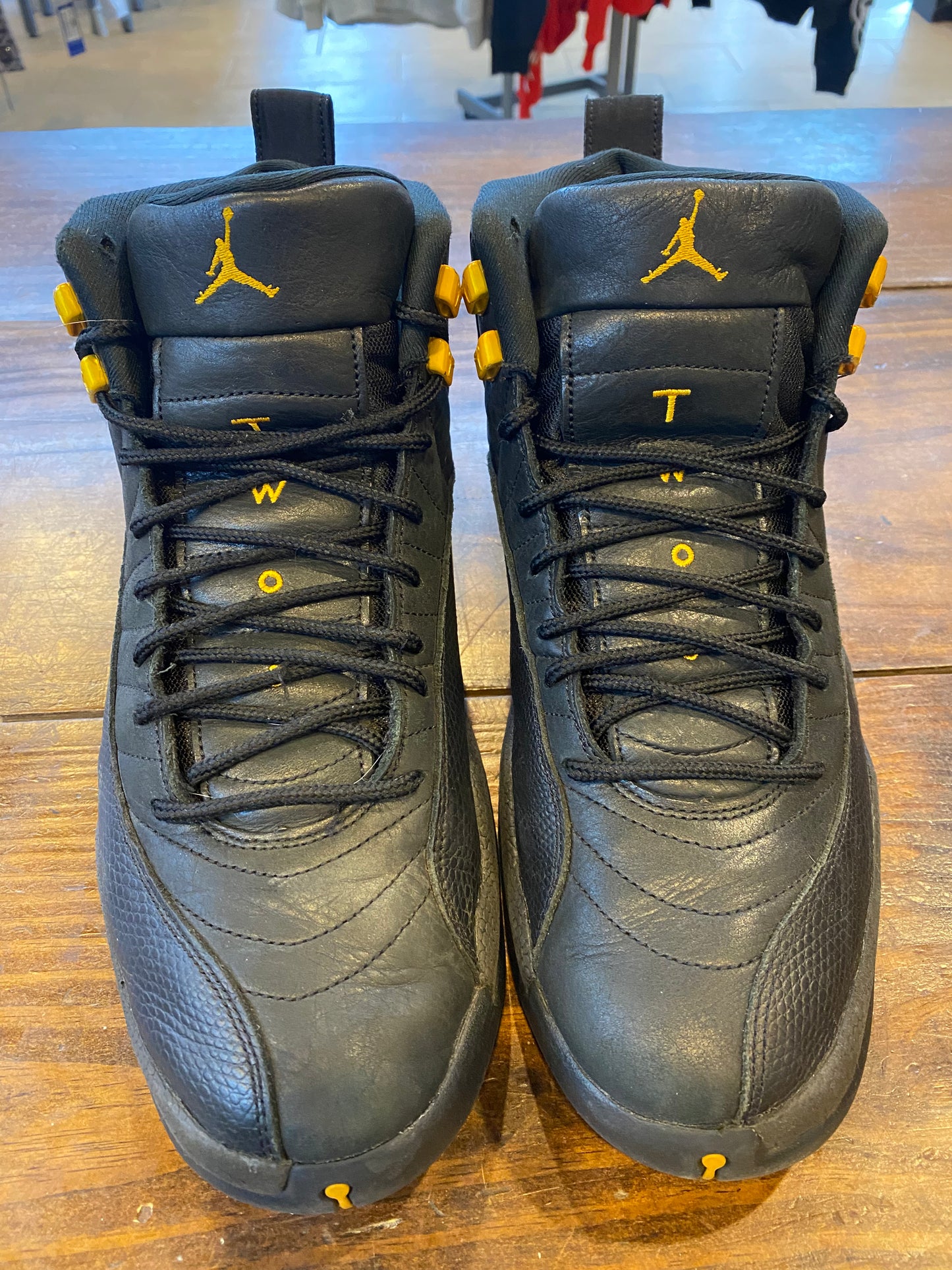 Jordan 12 Retro Black Taxi PRE OWNED