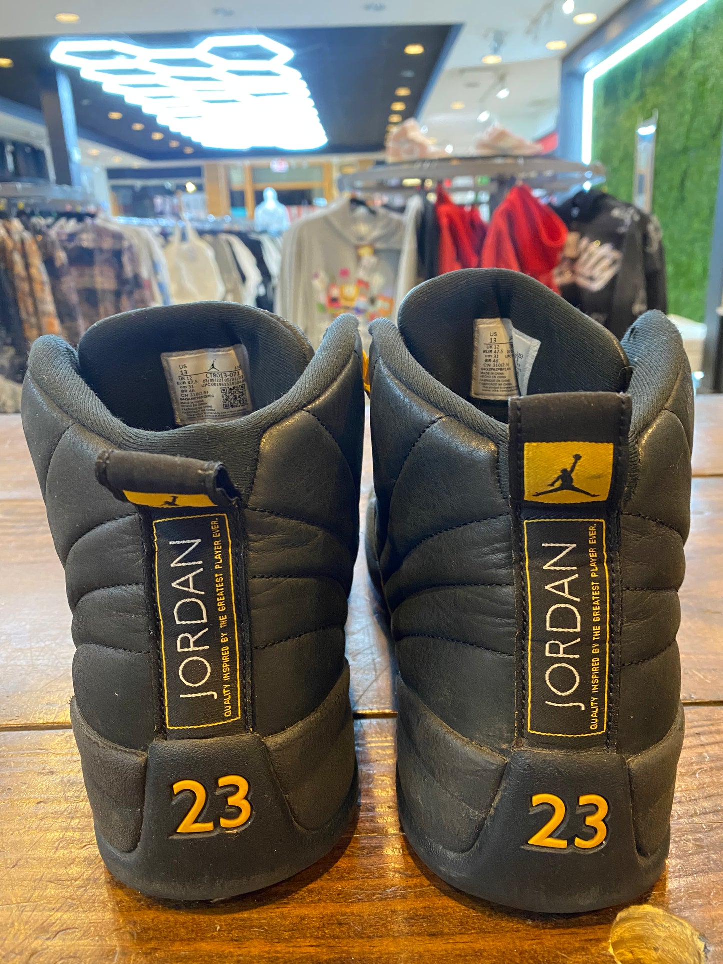 Jordan 12 Retro Black Taxi PRE OWNED