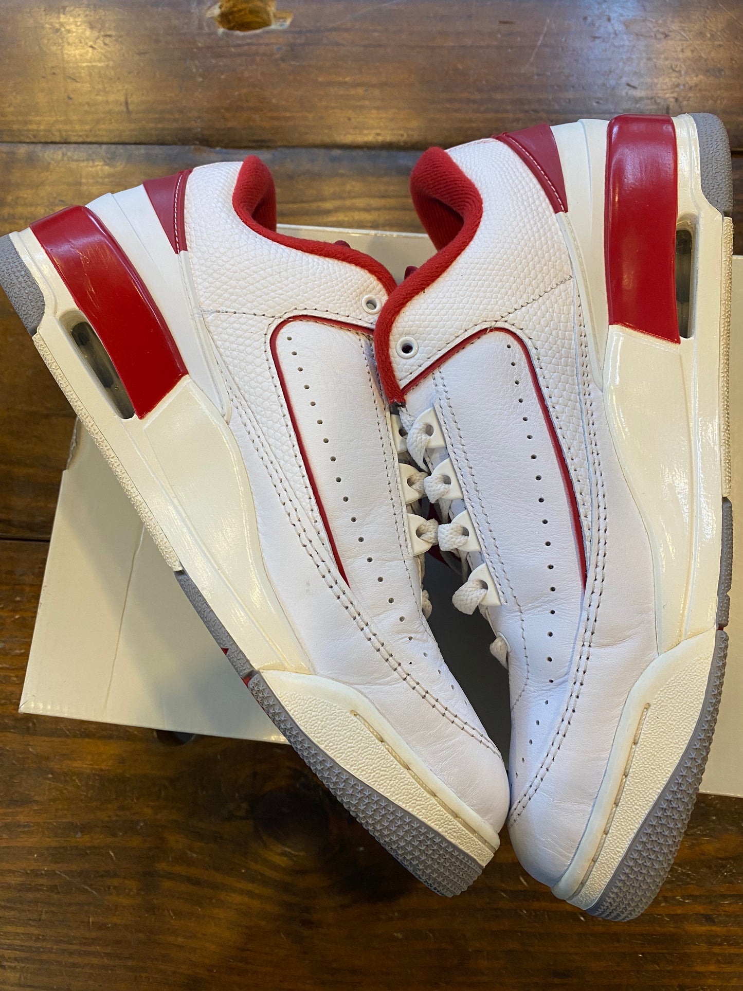 Jordan 2 3 White Varsity Red PRE OWNED